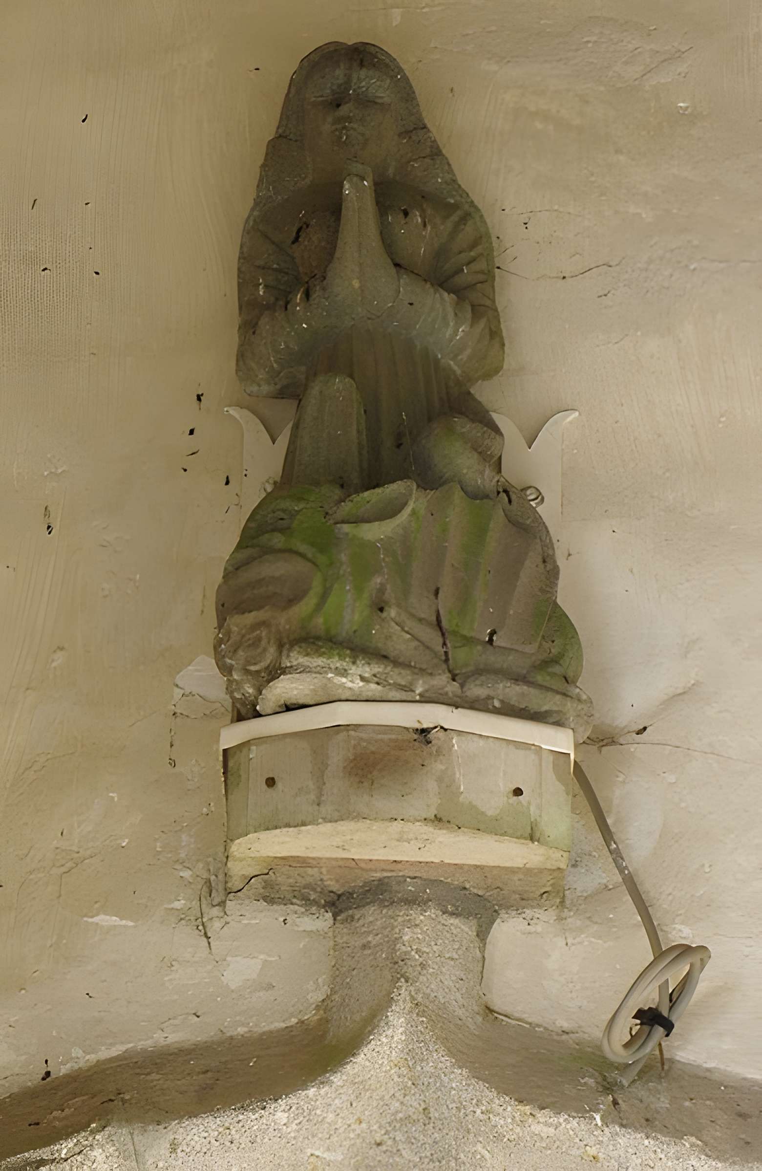 Église Sainte-Geneviève de Loqueffret