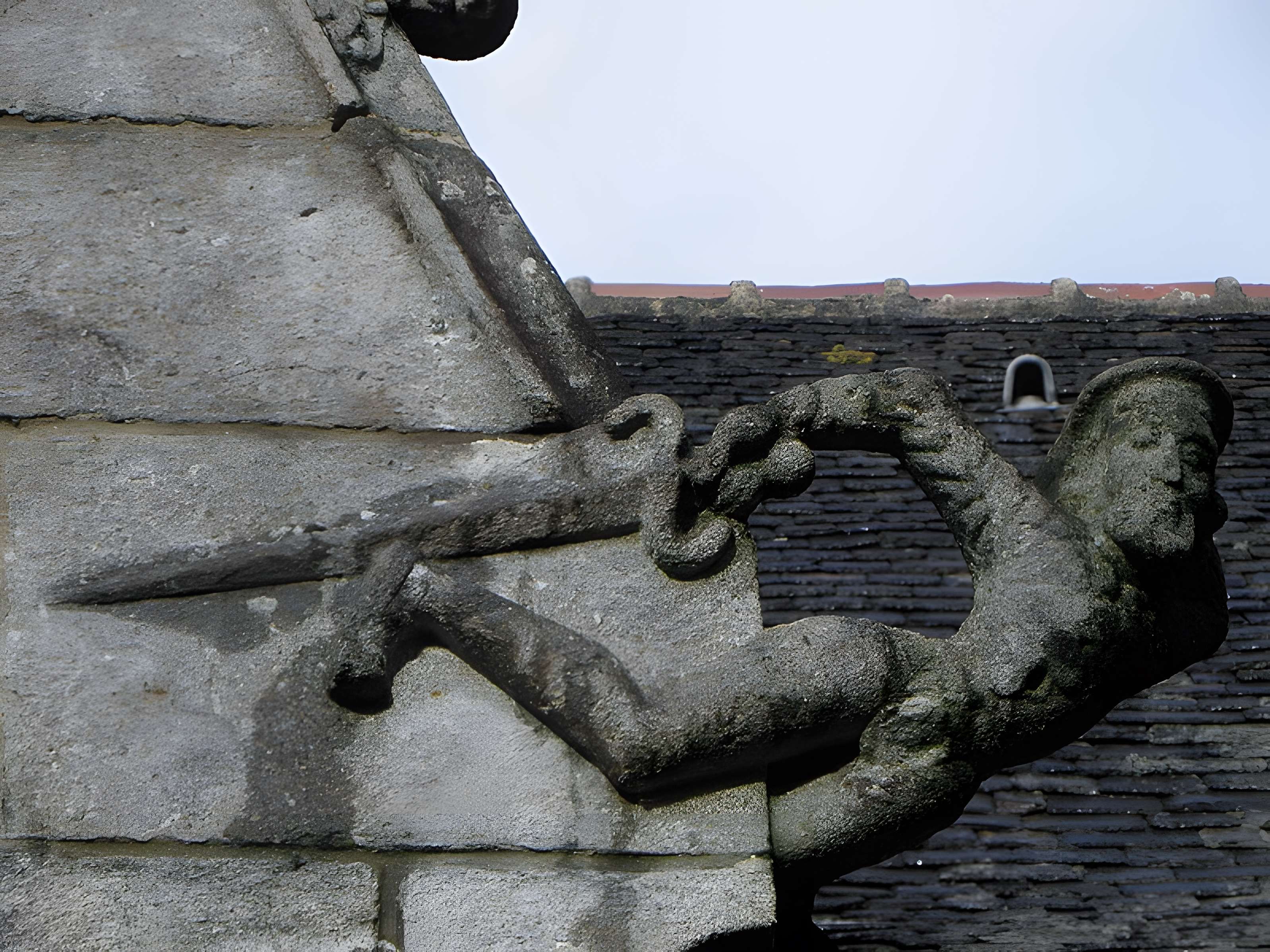 Église Sainte-Geneviève de Loqueffret