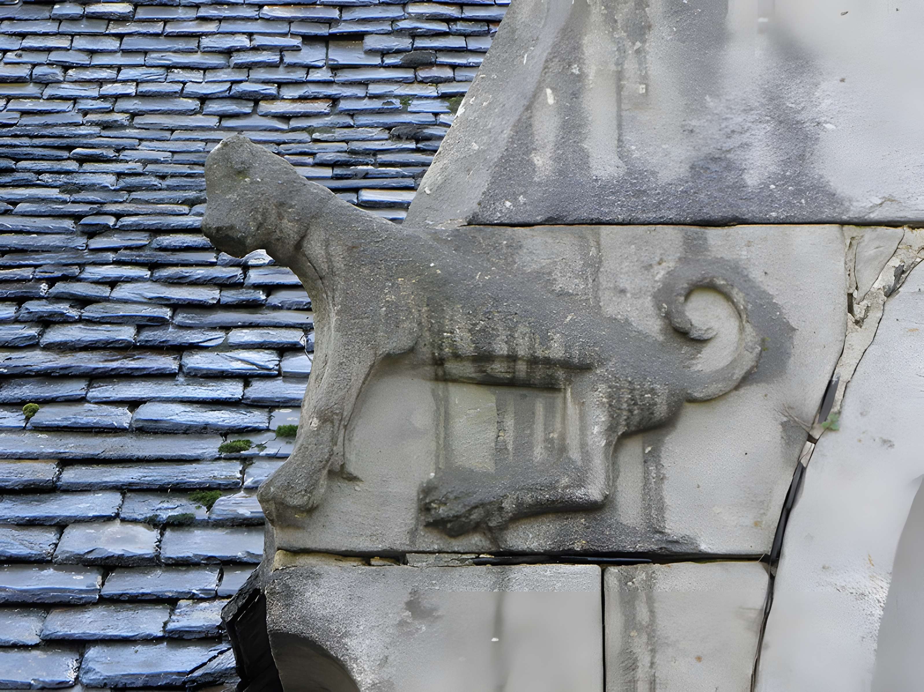 Église Sainte-Geneviève de Loqueffret