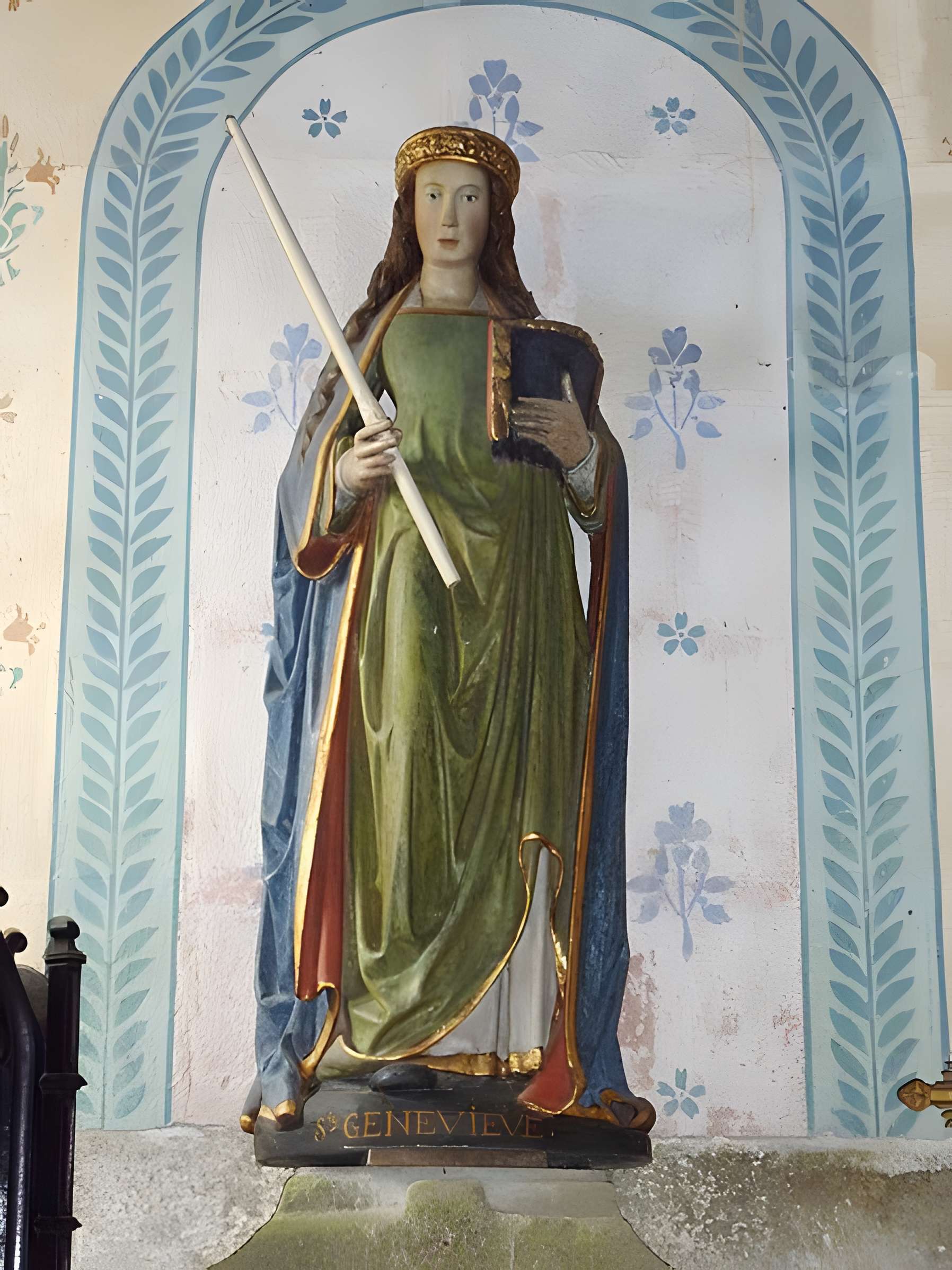 Église Sainte-Geneviève de Loqueffret