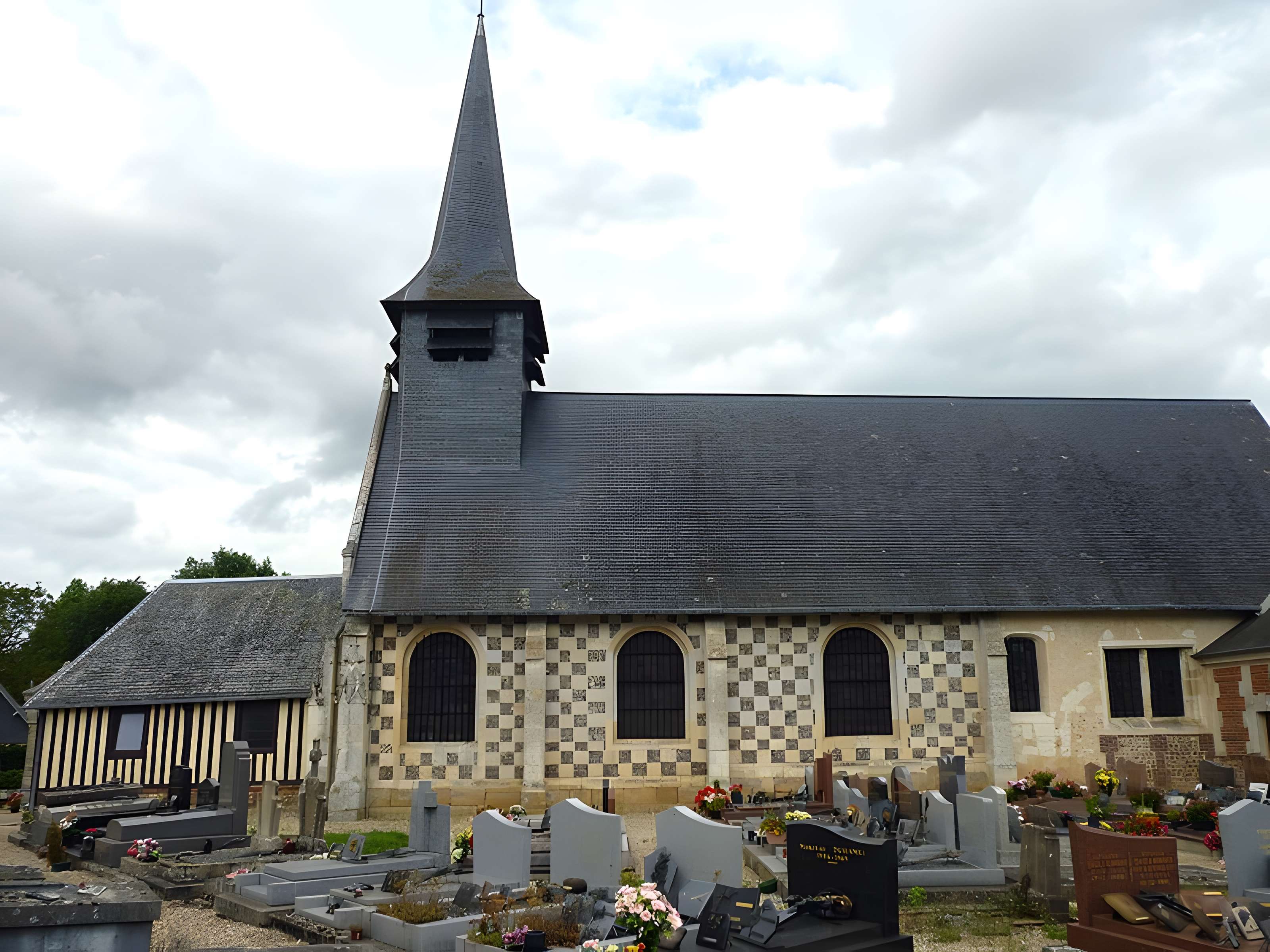 Église Sainte-Geneviève du Favril