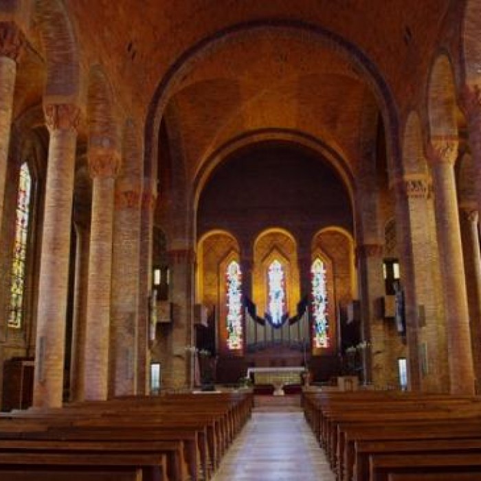 Photo de Église Sainte-Jeanne-dArc de Gien