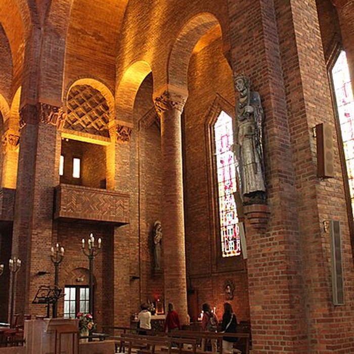 Photo de Église Sainte-Jeanne-dArc de Gien