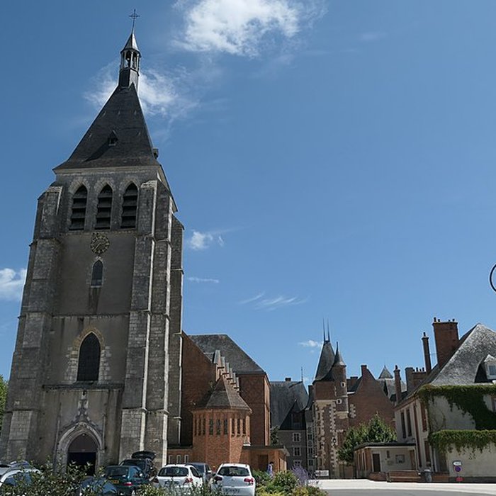 Photo de Église Sainte-Jeanne-dArc de Gien