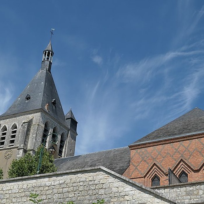 Photo de Église Sainte-Jeanne-dArc de Gien