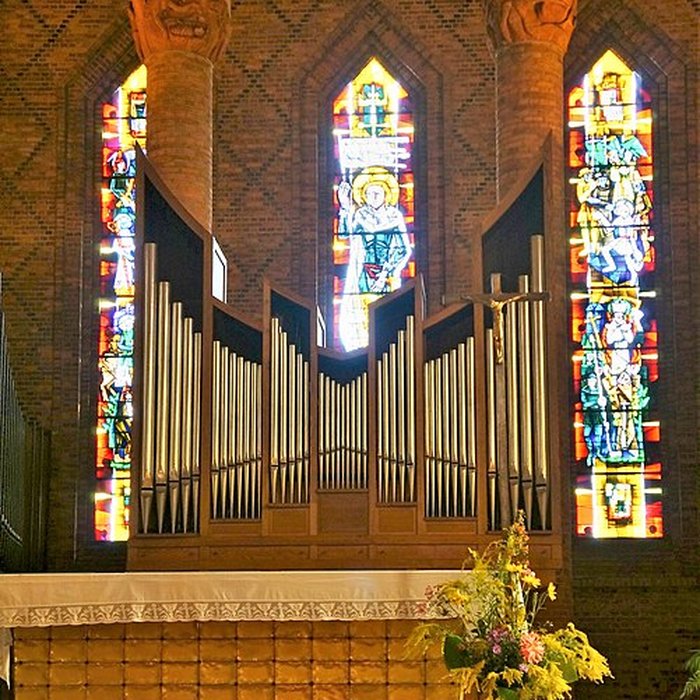 Photo de Église Sainte-Jeanne-dArc de Gien