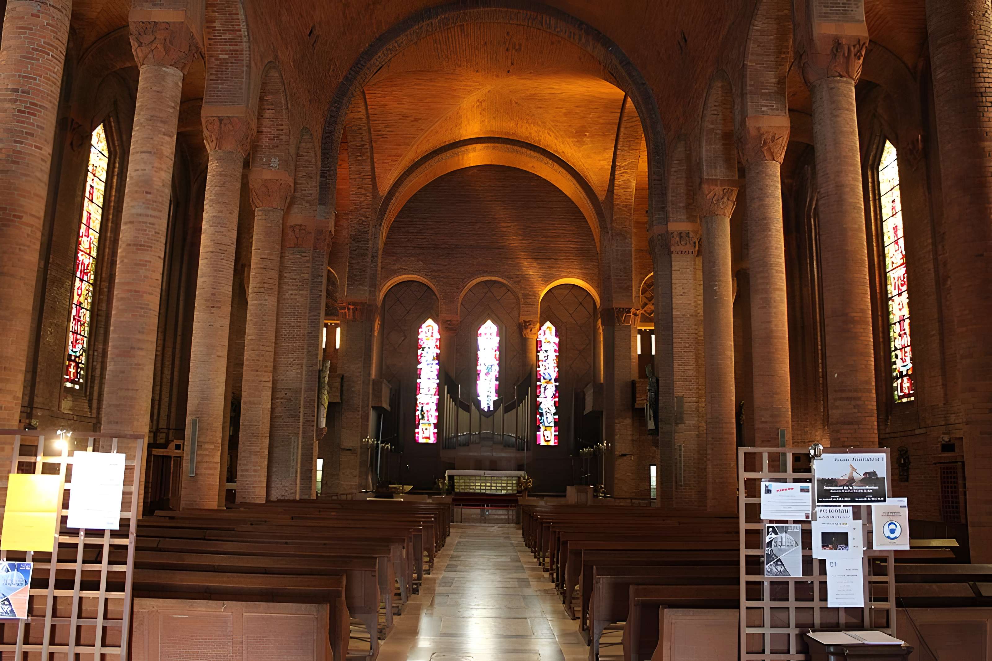 Église Sainte-Jeanne-d'Arc de Gien