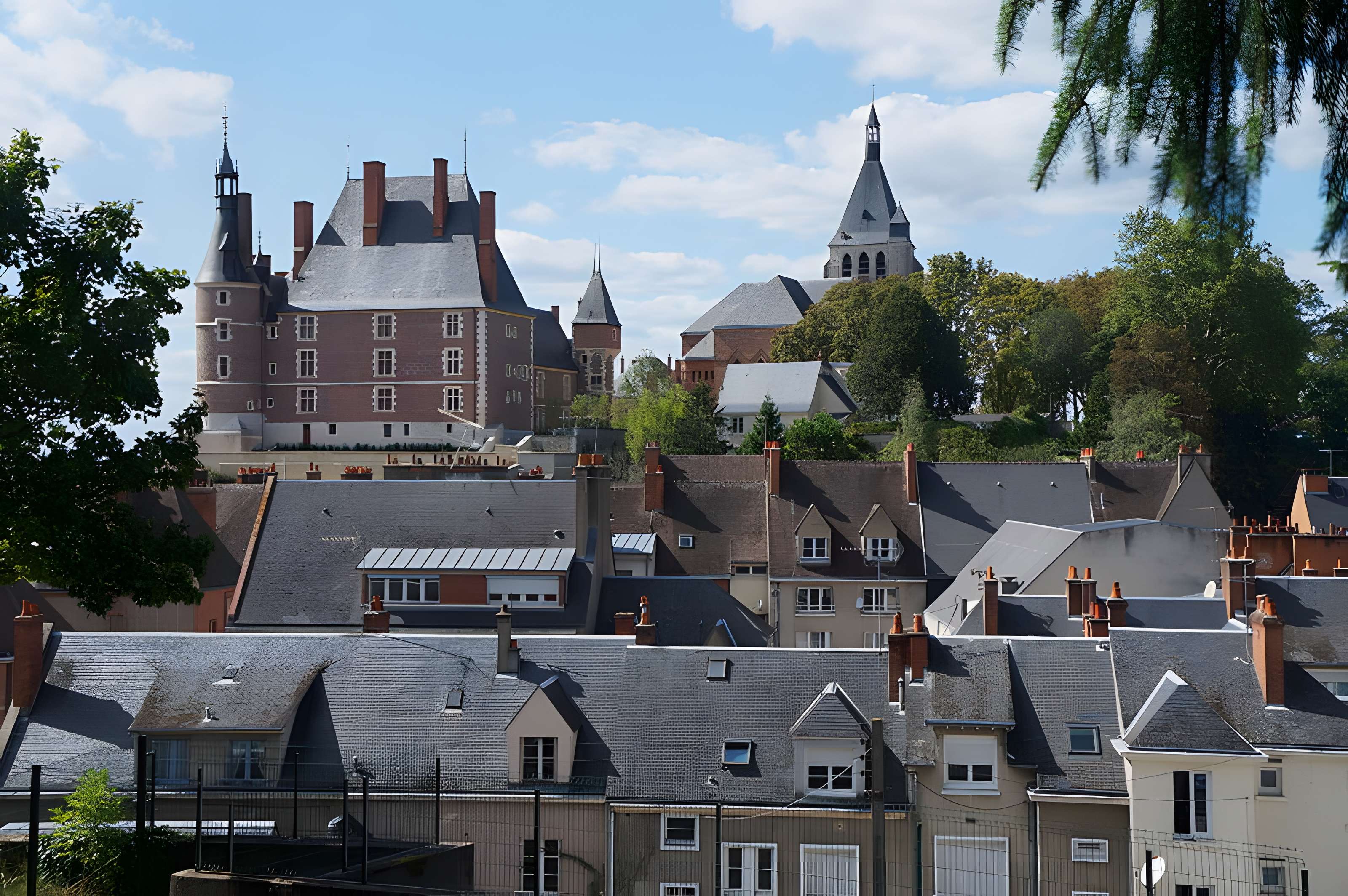 Église Sainte-Jeanne-d'Arc de Gien