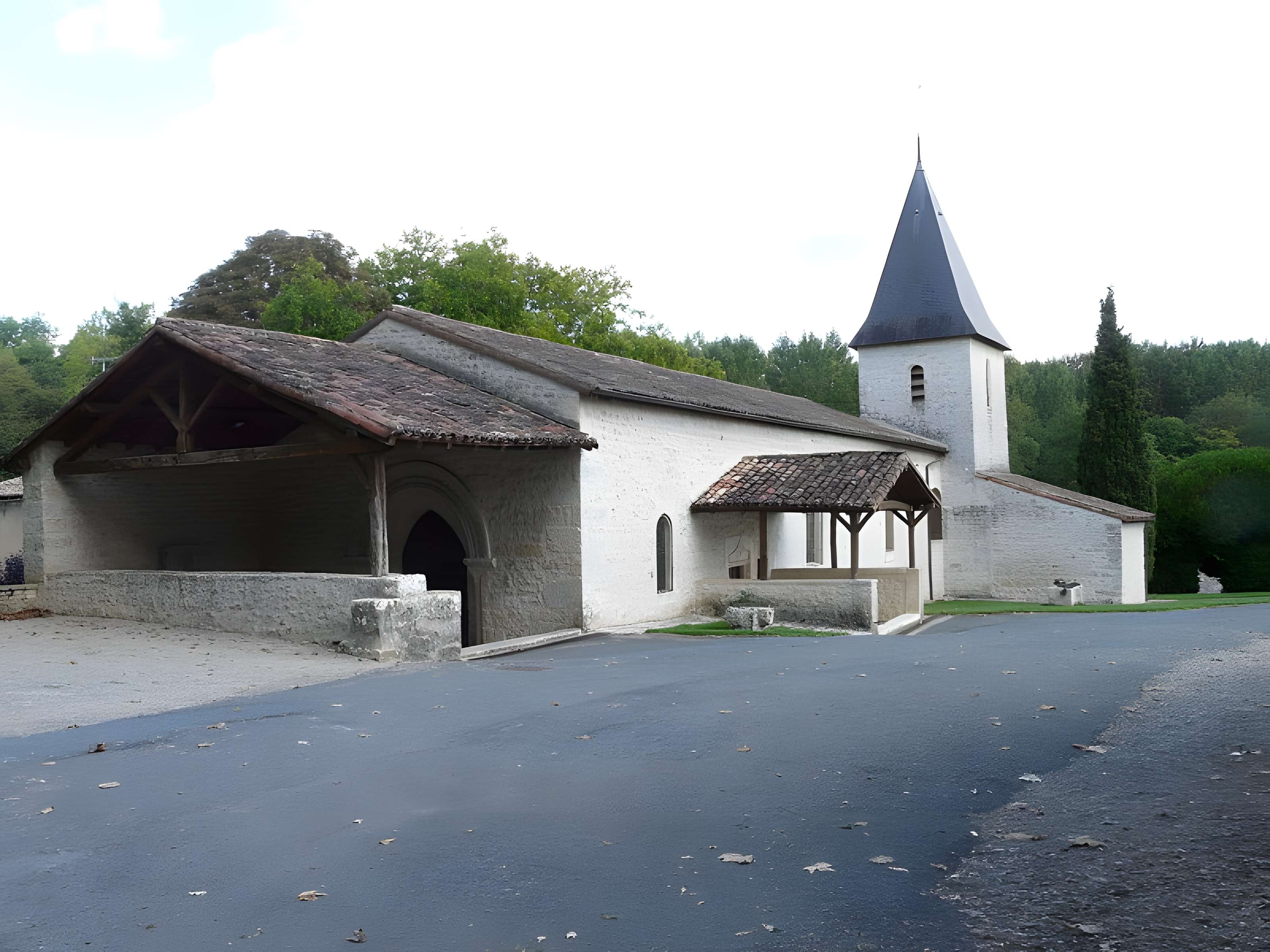 Église Saint-Éleusippe de Quinçay 