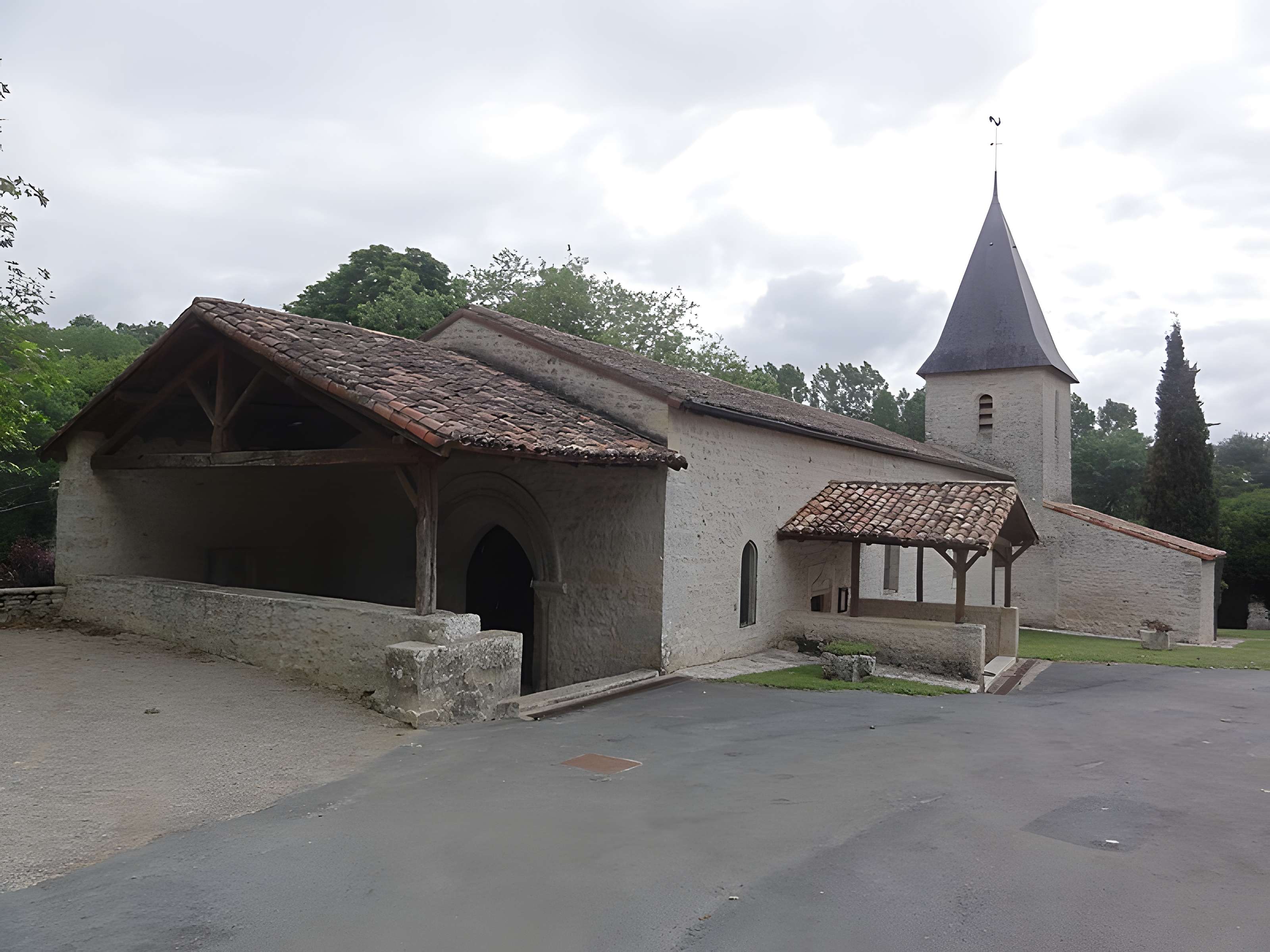 Église Saint-Éleusippe de Quinçay