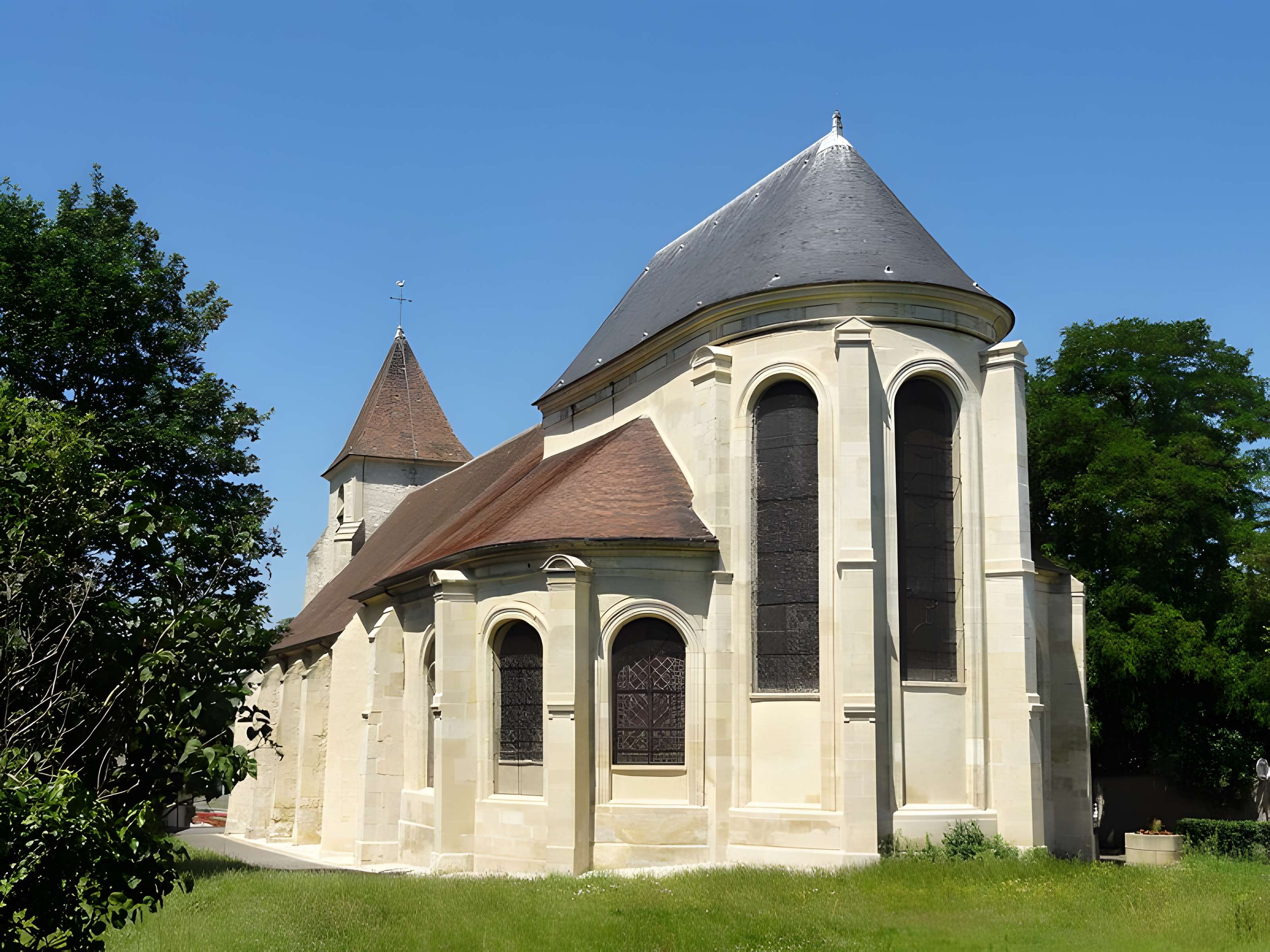 Église Saint-Éloi de Roissy-en-France 
