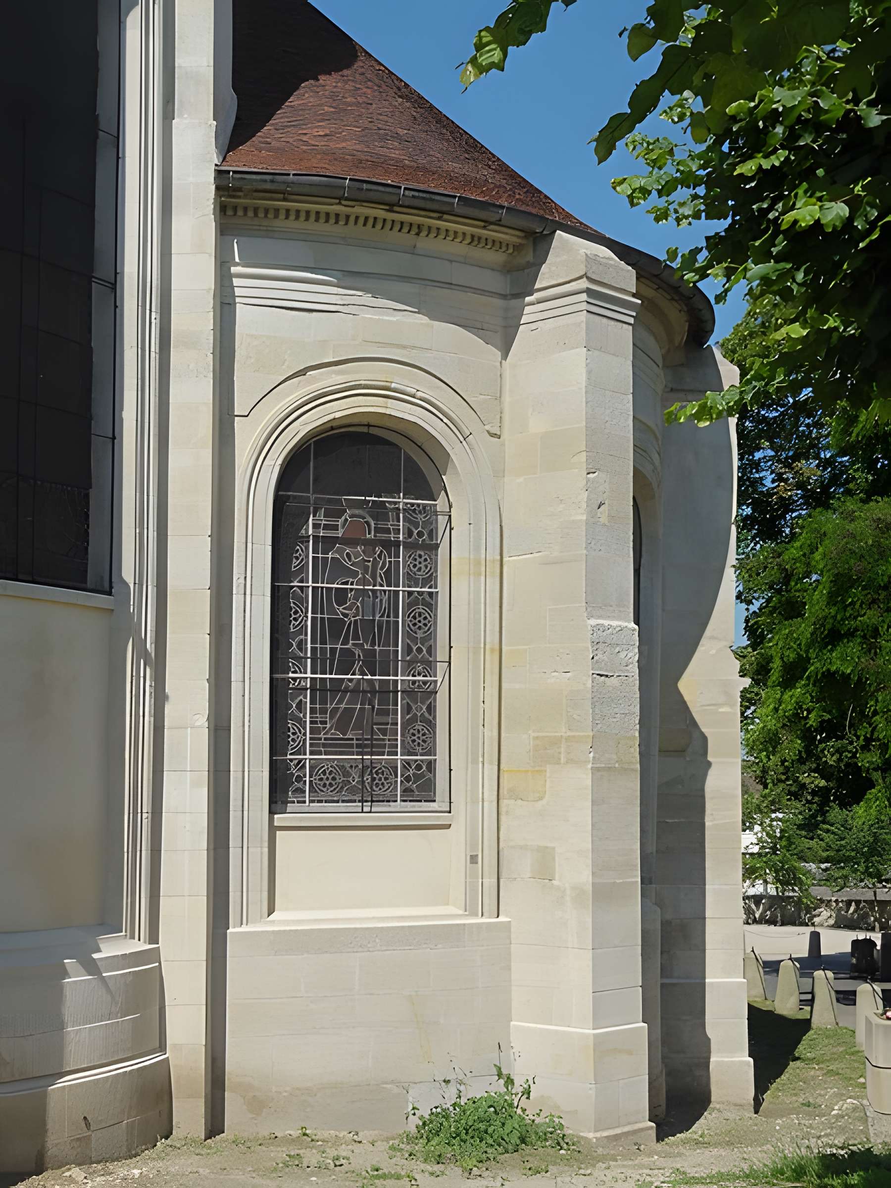 Église Saint-Éloi de Roissy-en-France