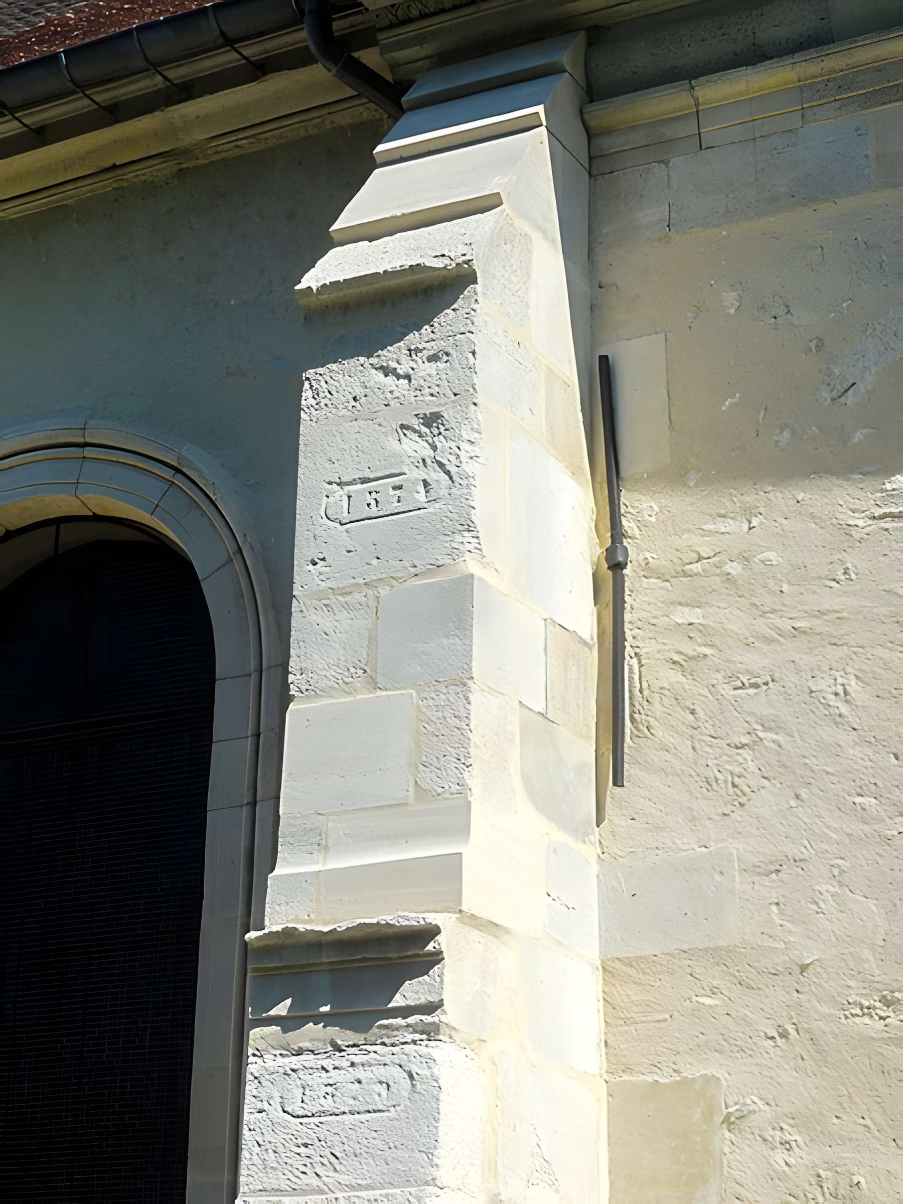 Église Saint-Éloi de Roissy-en-France