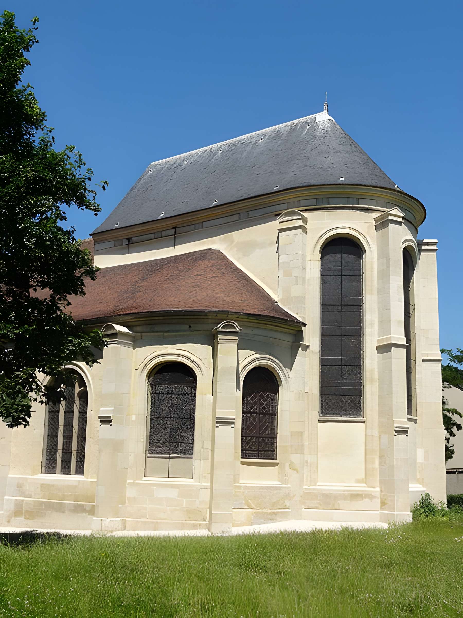 Église Saint-Éloi de Roissy-en-France