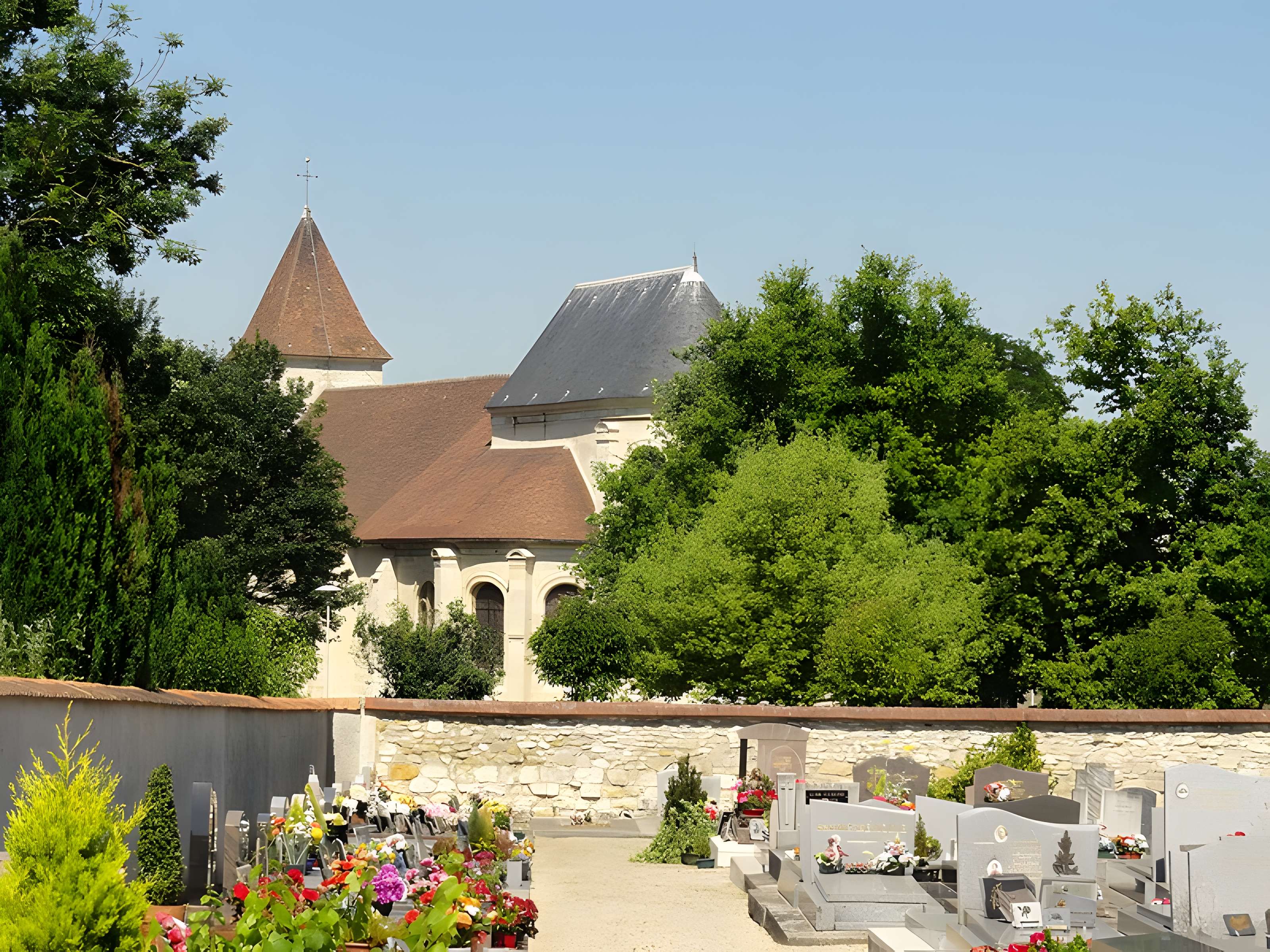 Église Saint-Éloi de Roissy-en-France