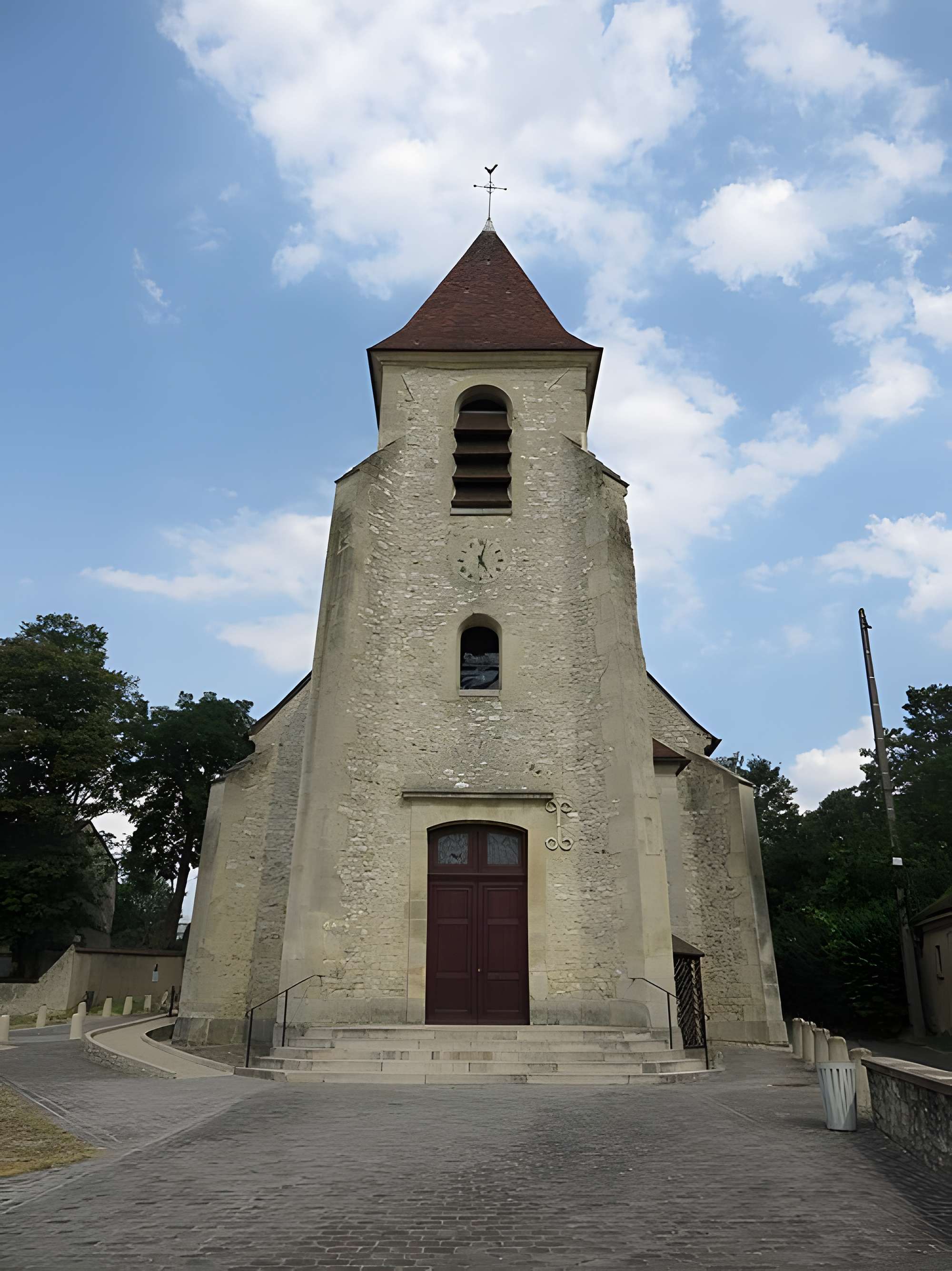 Église Saint-Éloi de Roissy-en-France