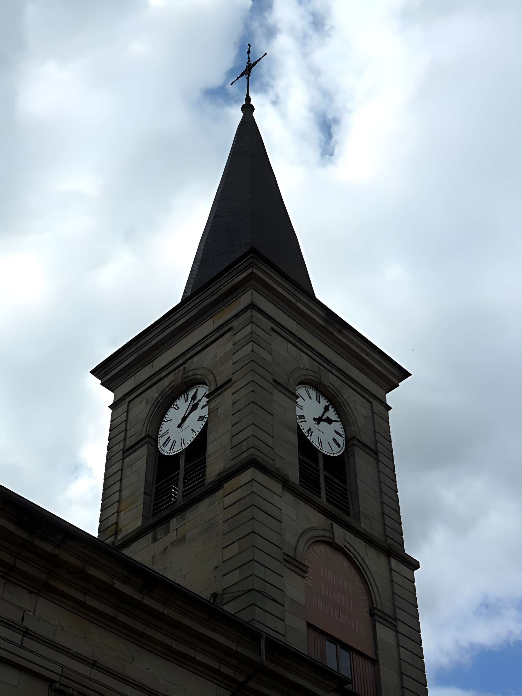 Église Sainte-Madeleine de Darney