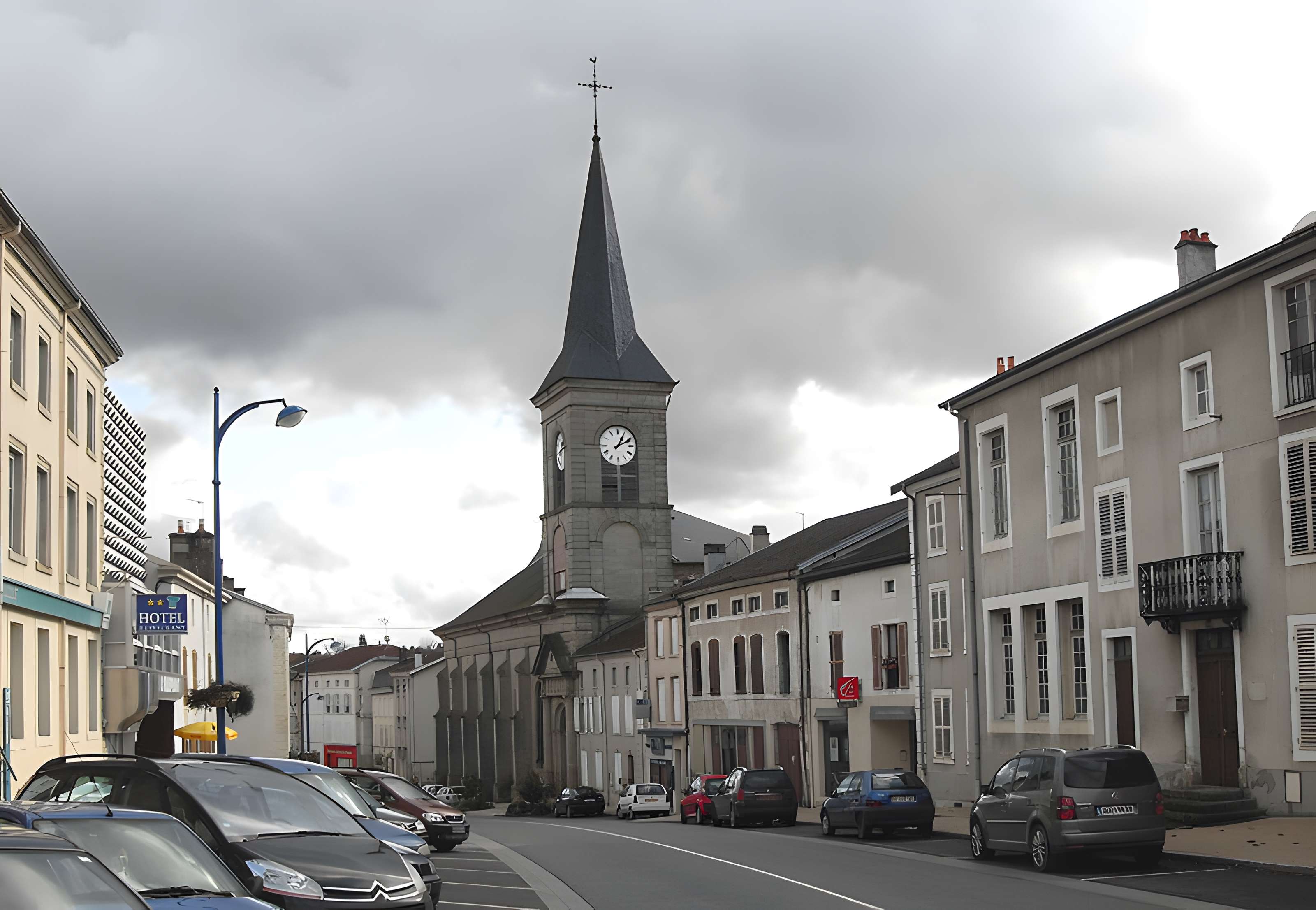 Église Sainte-Madeleine de Darney