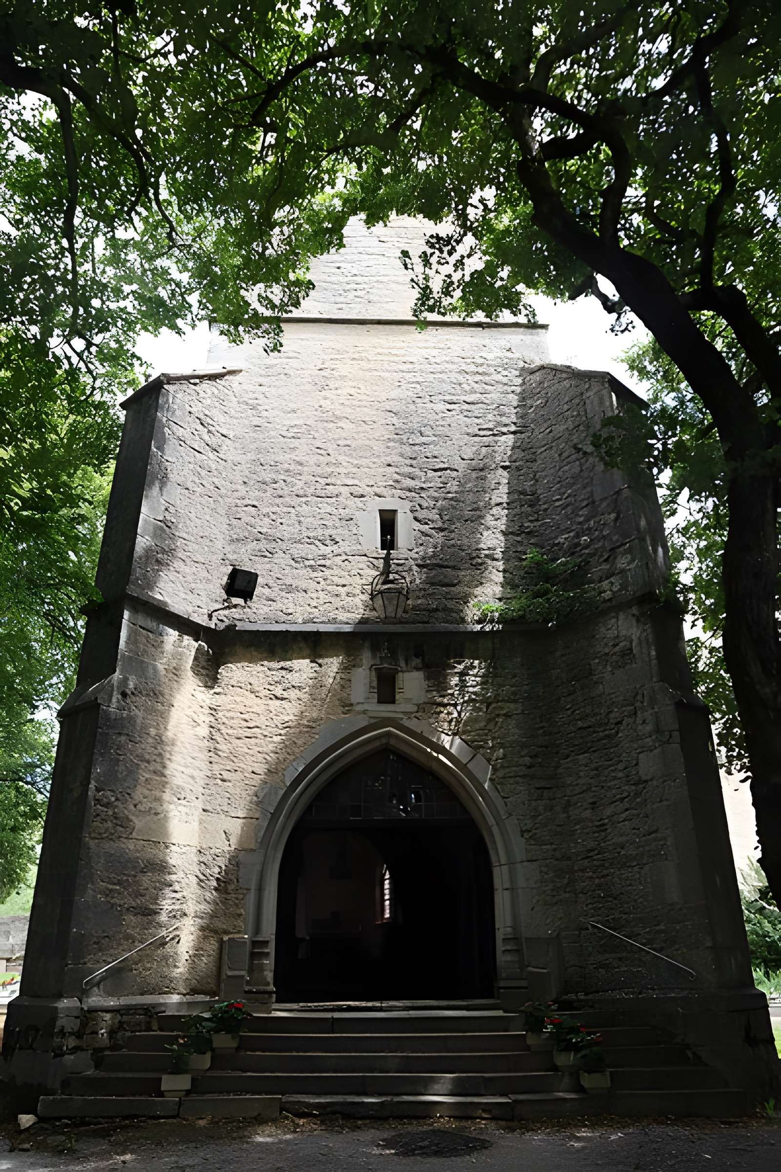 Église Sainte-Madeleine de Frontenay