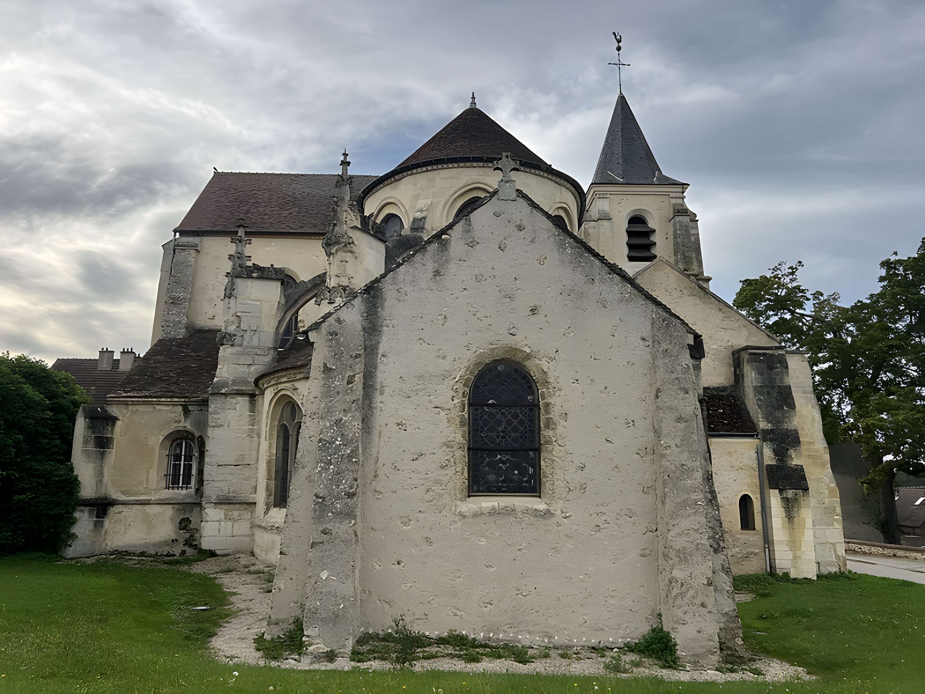 Église Sainte-Marie-Madeleine de Domont
