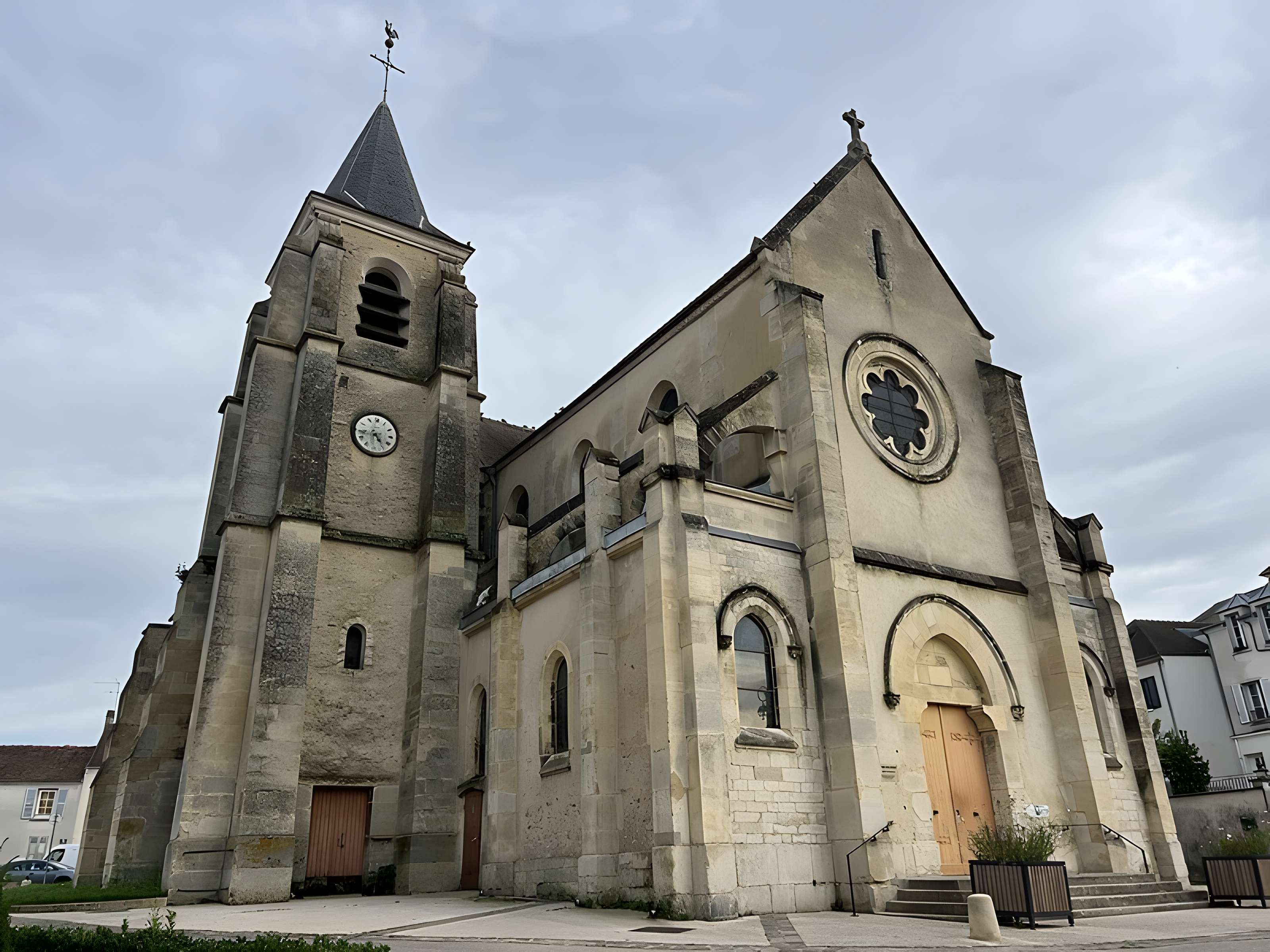 Église Sainte-Marie-Madeleine de Domont