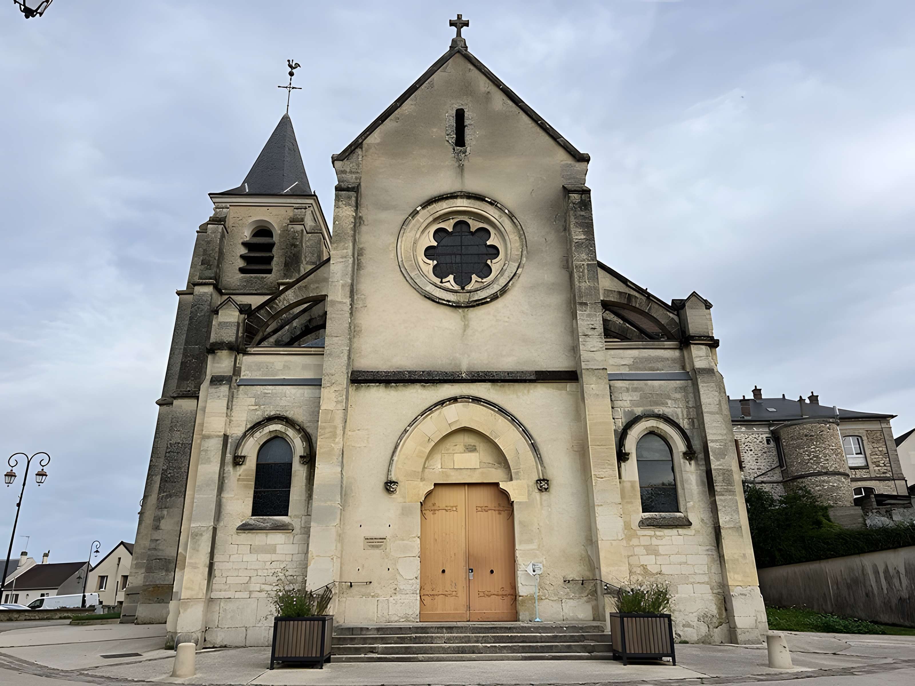 Église Sainte-Marie-Madeleine de Domont