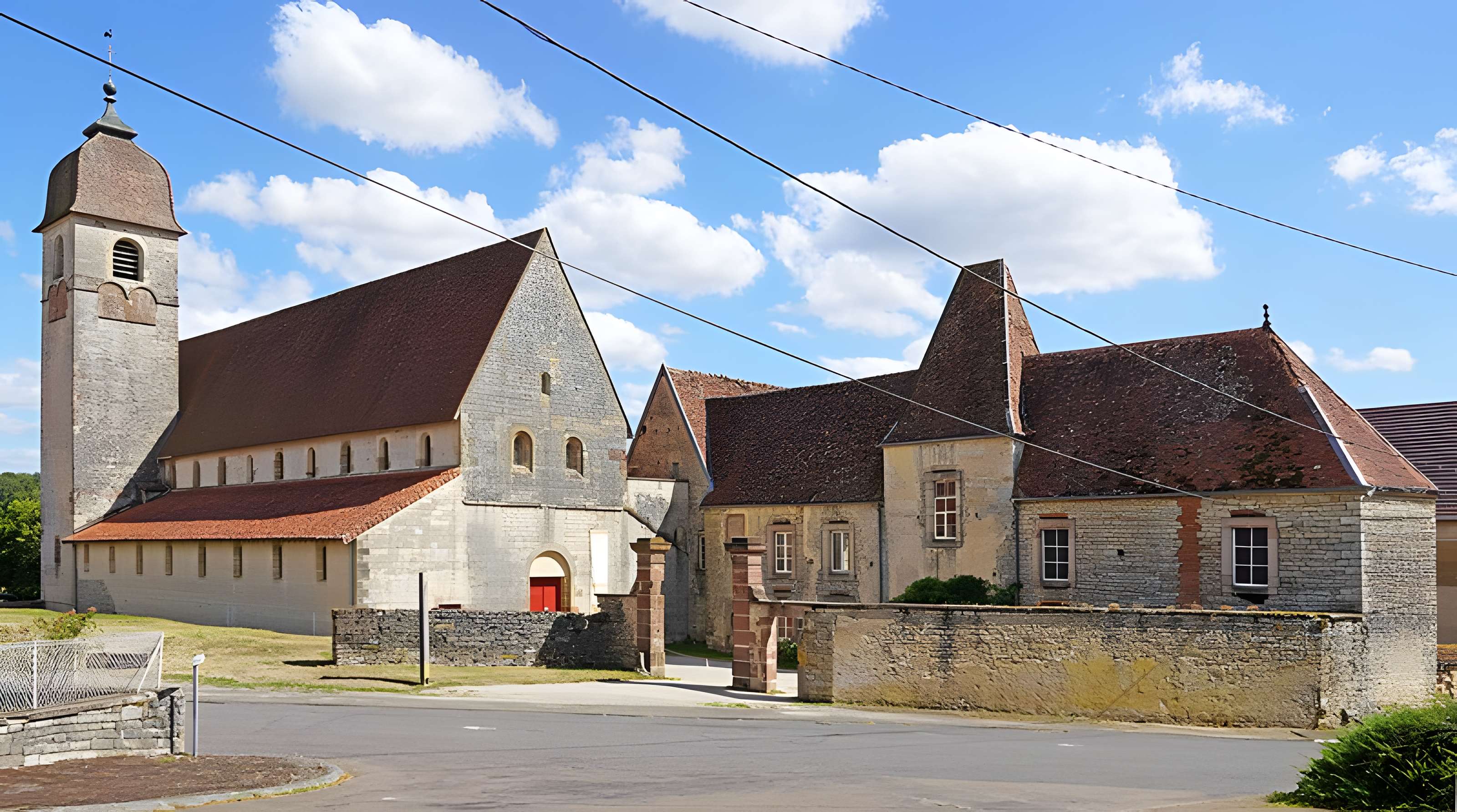 Église Sainte-Marie-Madeleine de Marast