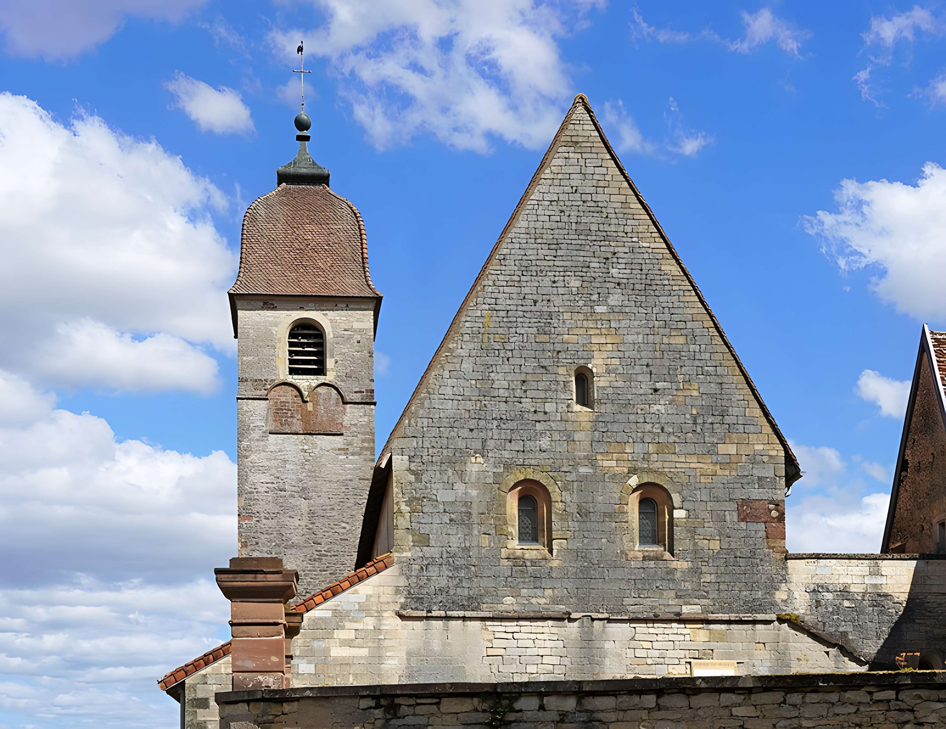 Église Sainte-Marie-Madeleine de Marast