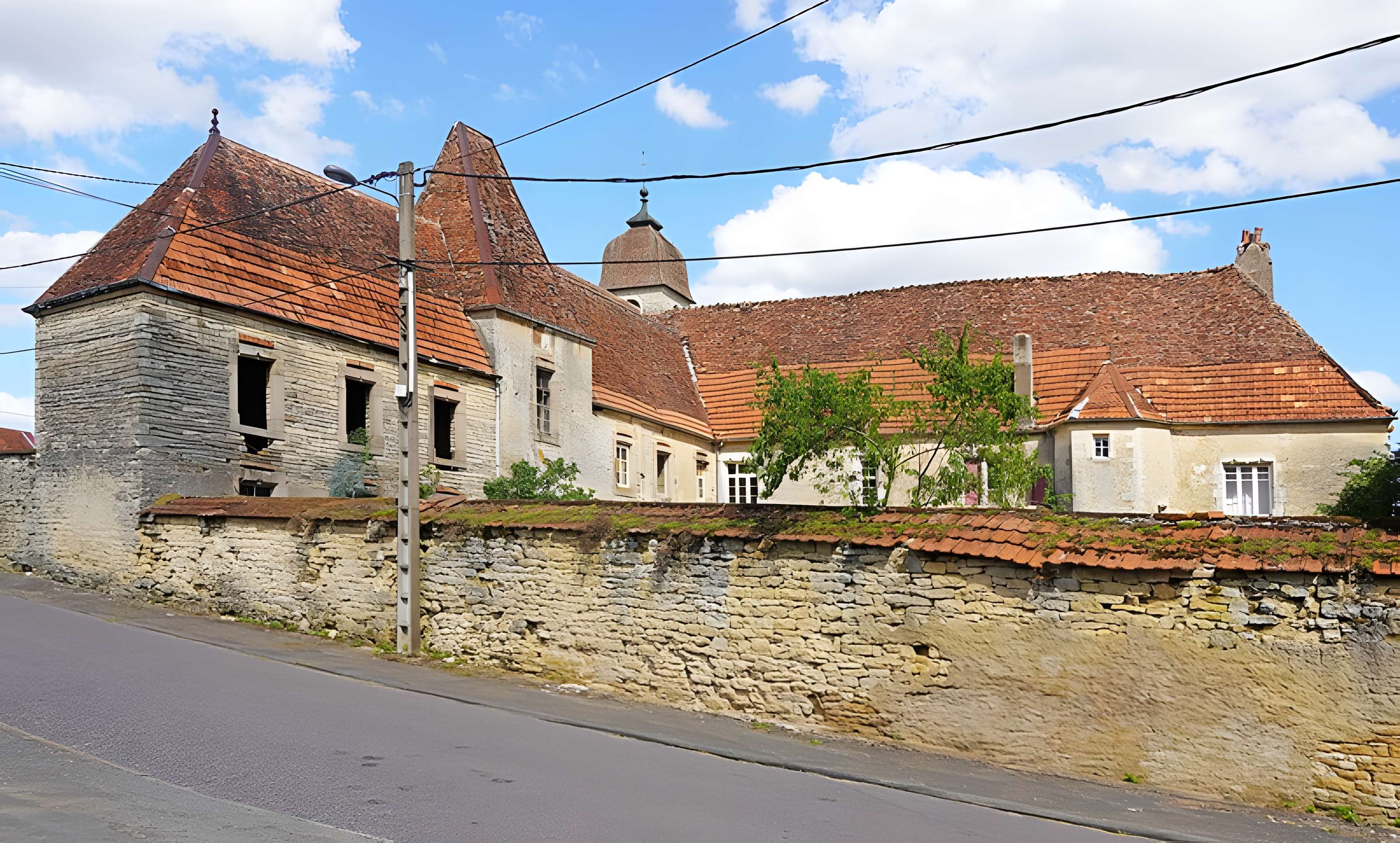 Église Sainte-Marie-Madeleine de Marast