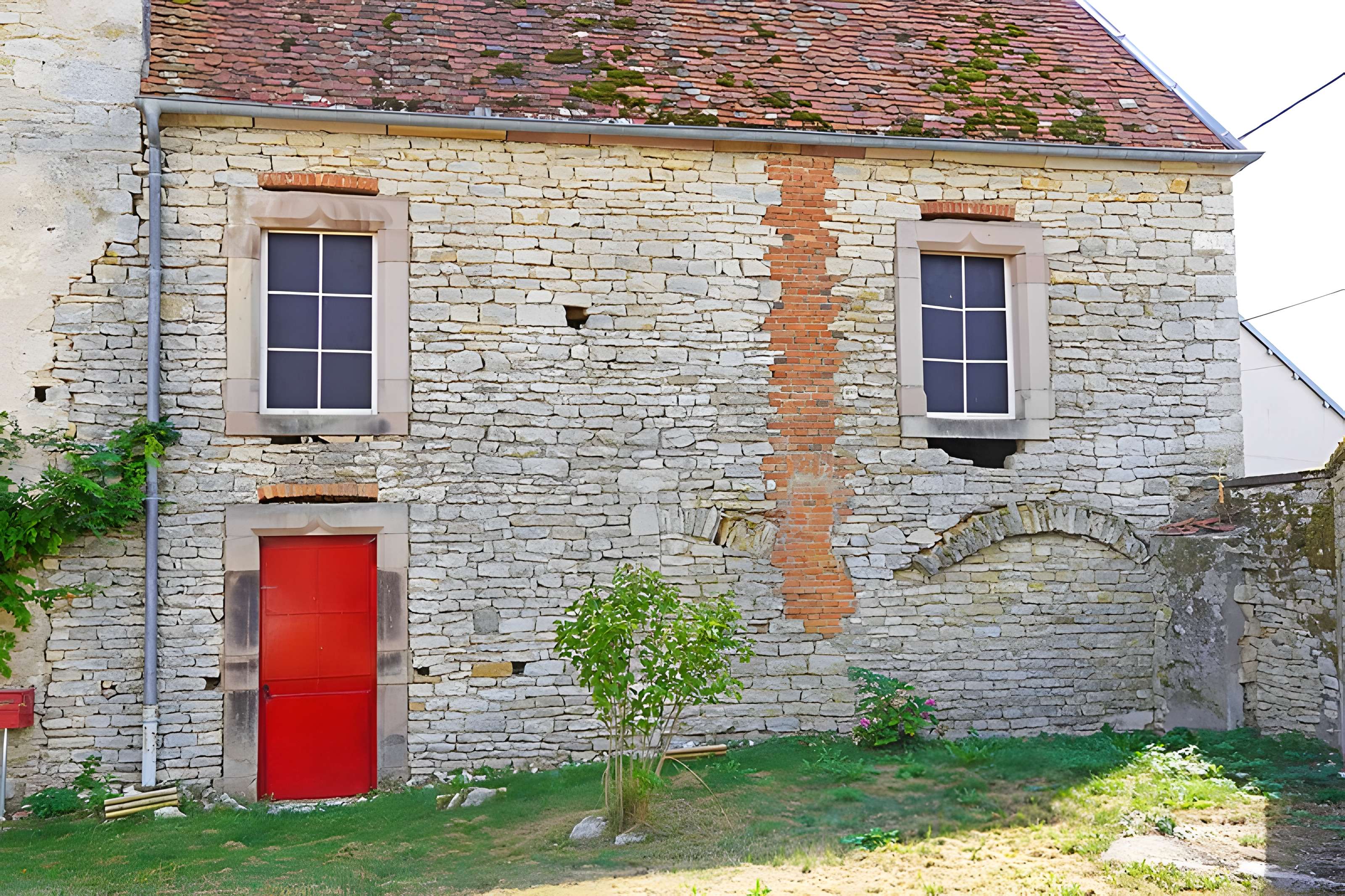 Église Sainte-Marie-Madeleine de Marast