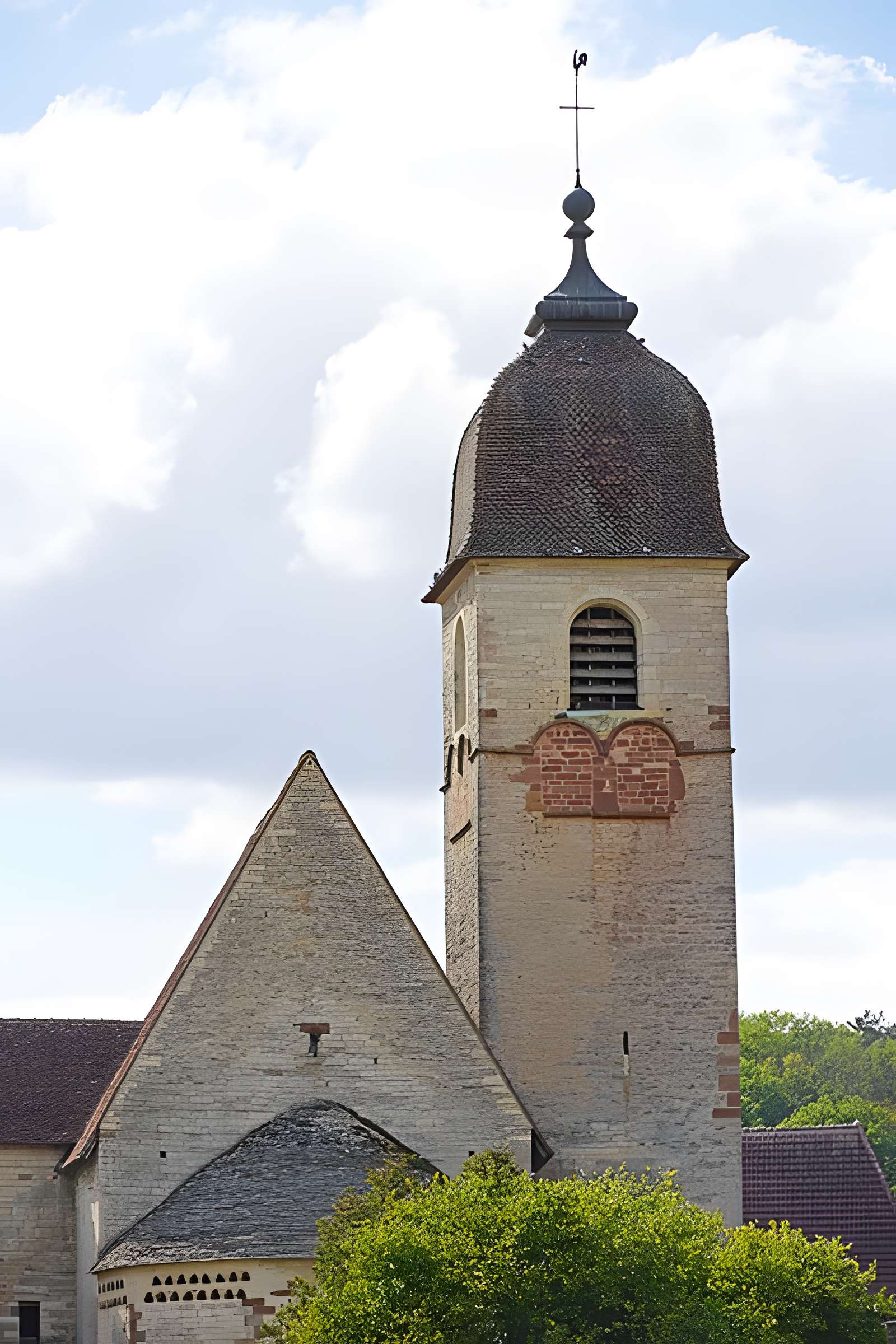 Église Sainte-Marie-Madeleine de Marast