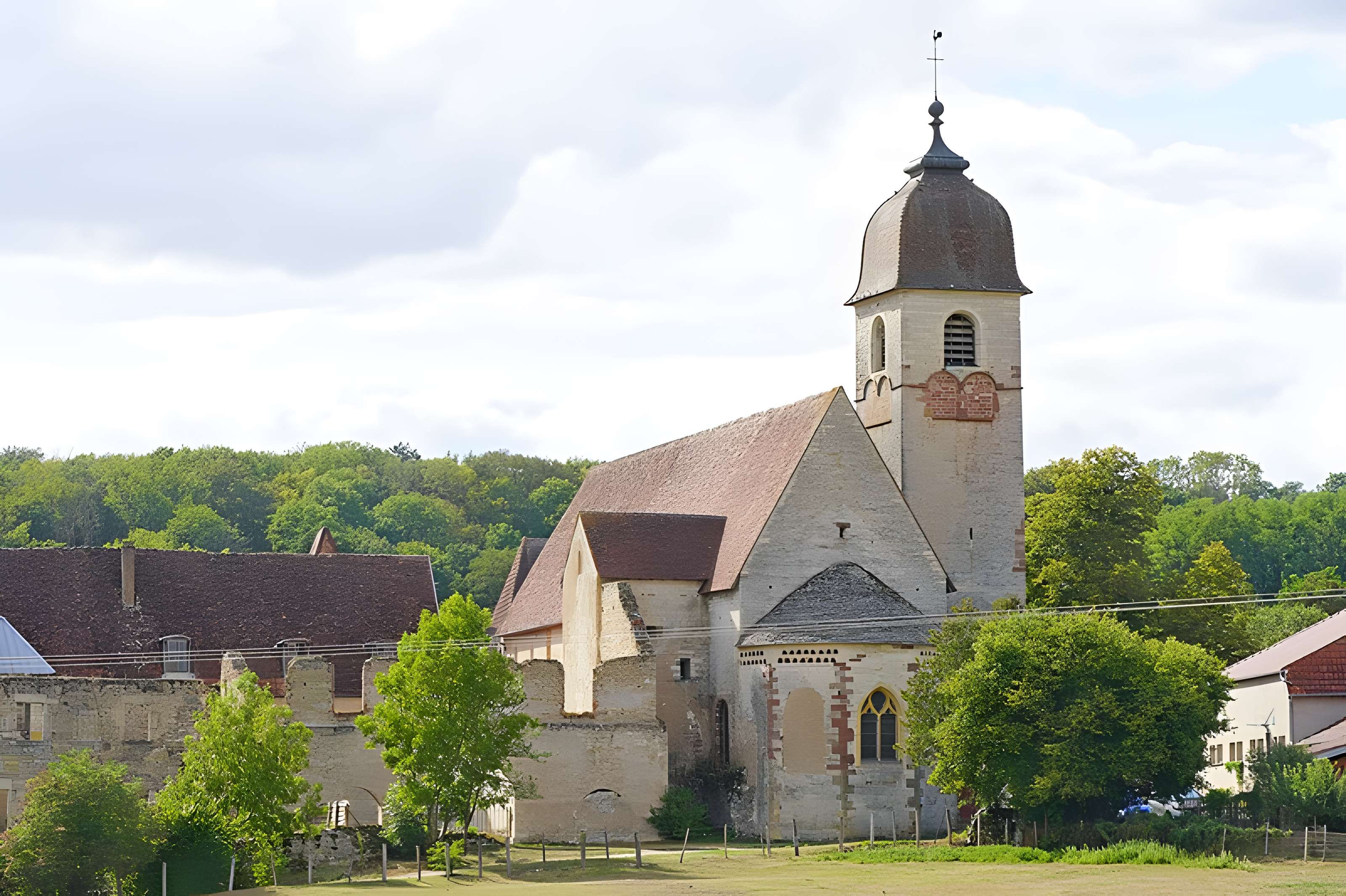 Église Sainte-Marie-Madeleine de Marast