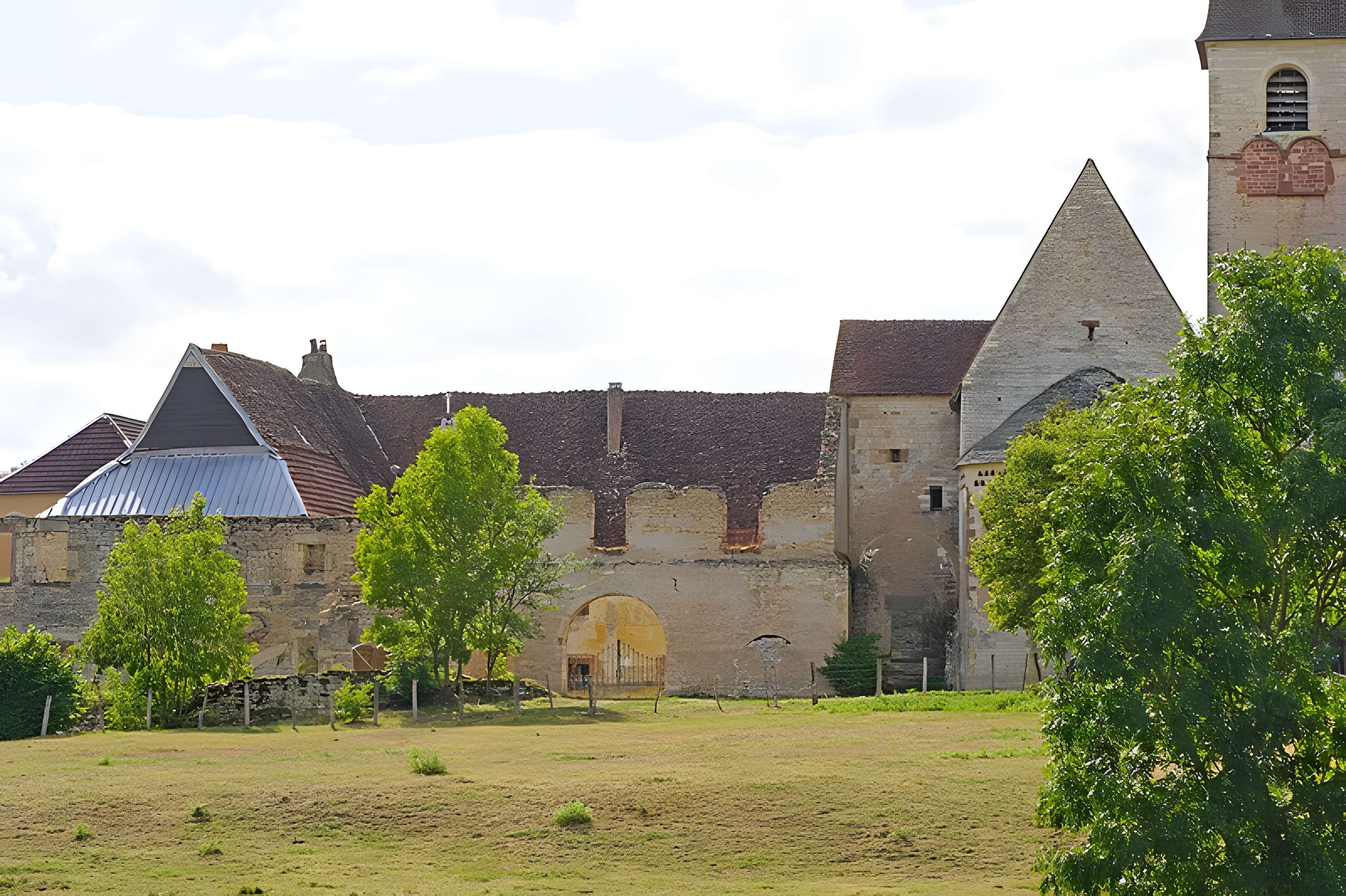 Église Sainte-Marie-Madeleine de Marast
