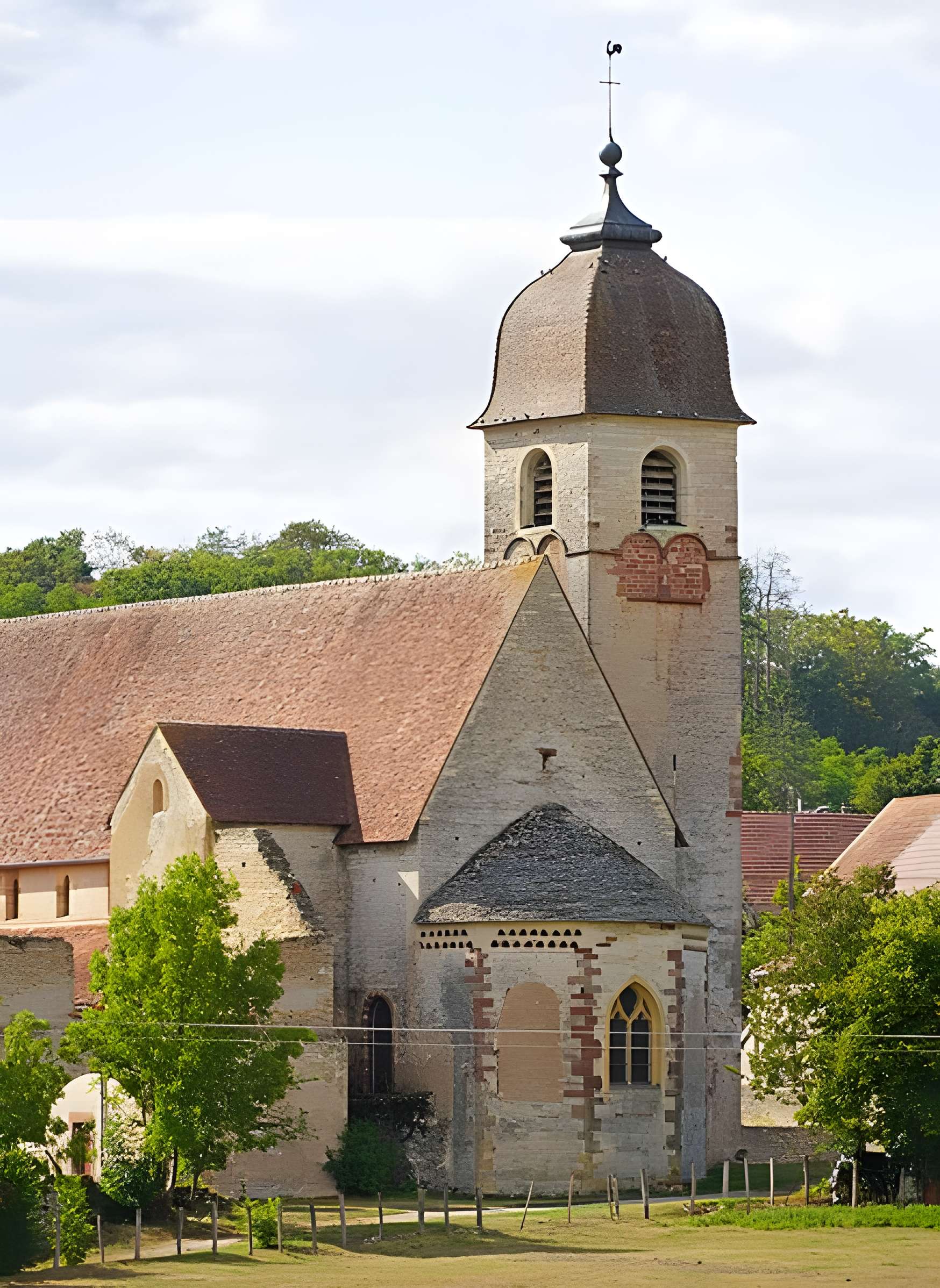 Église Sainte-Marie-Madeleine de Marast