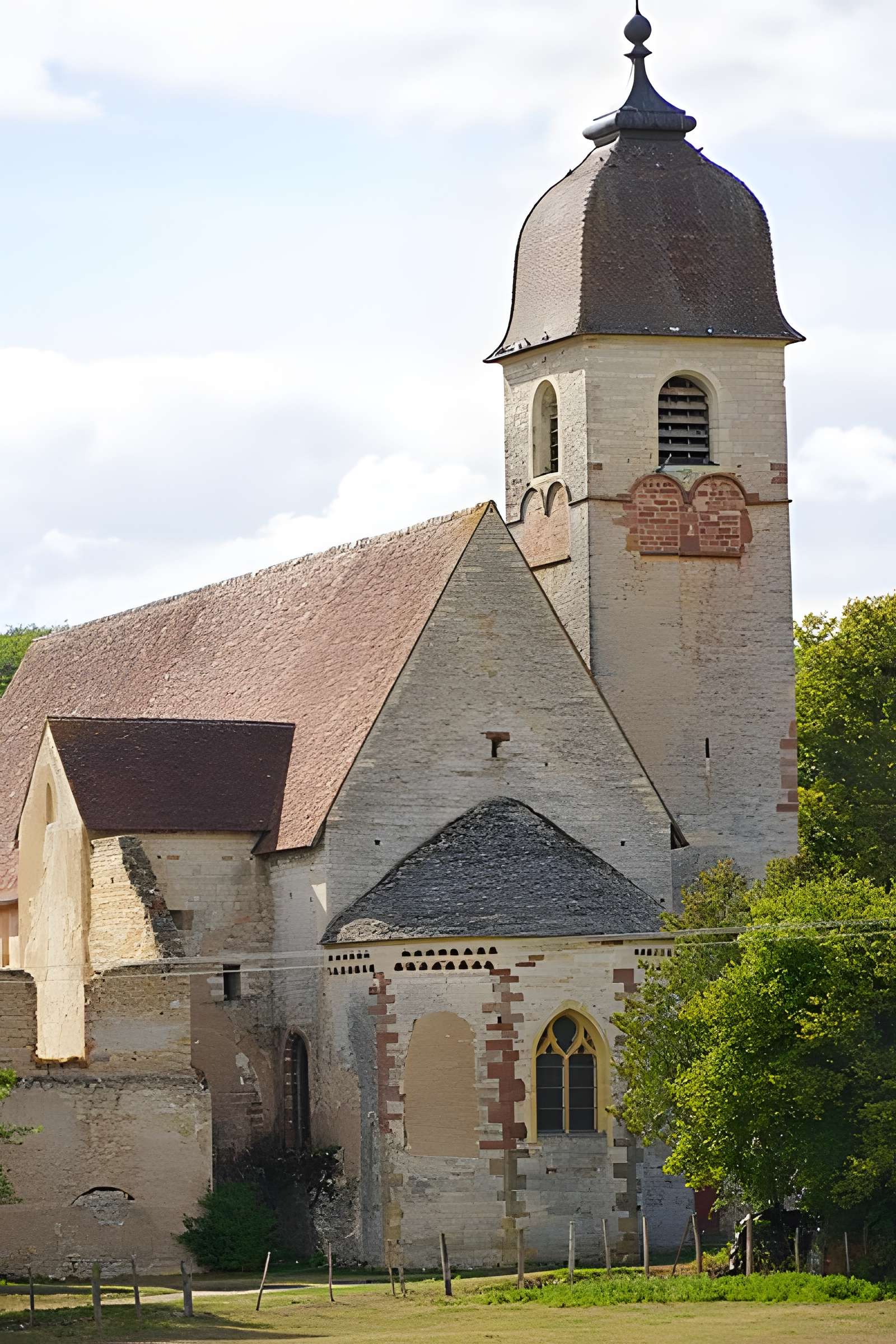 Église Sainte-Marie-Madeleine de Marast