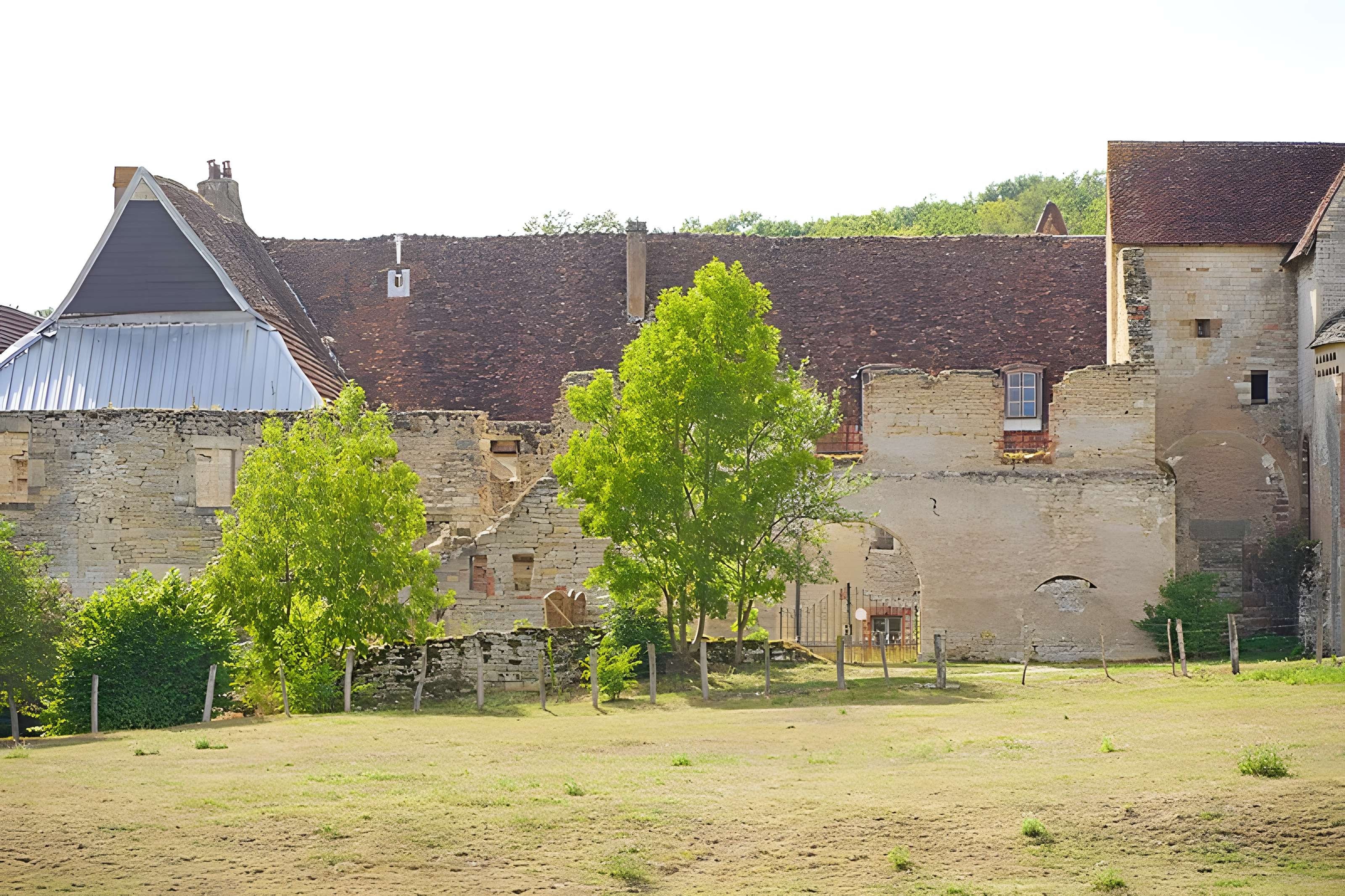 Église Sainte-Marie-Madeleine de Marast
