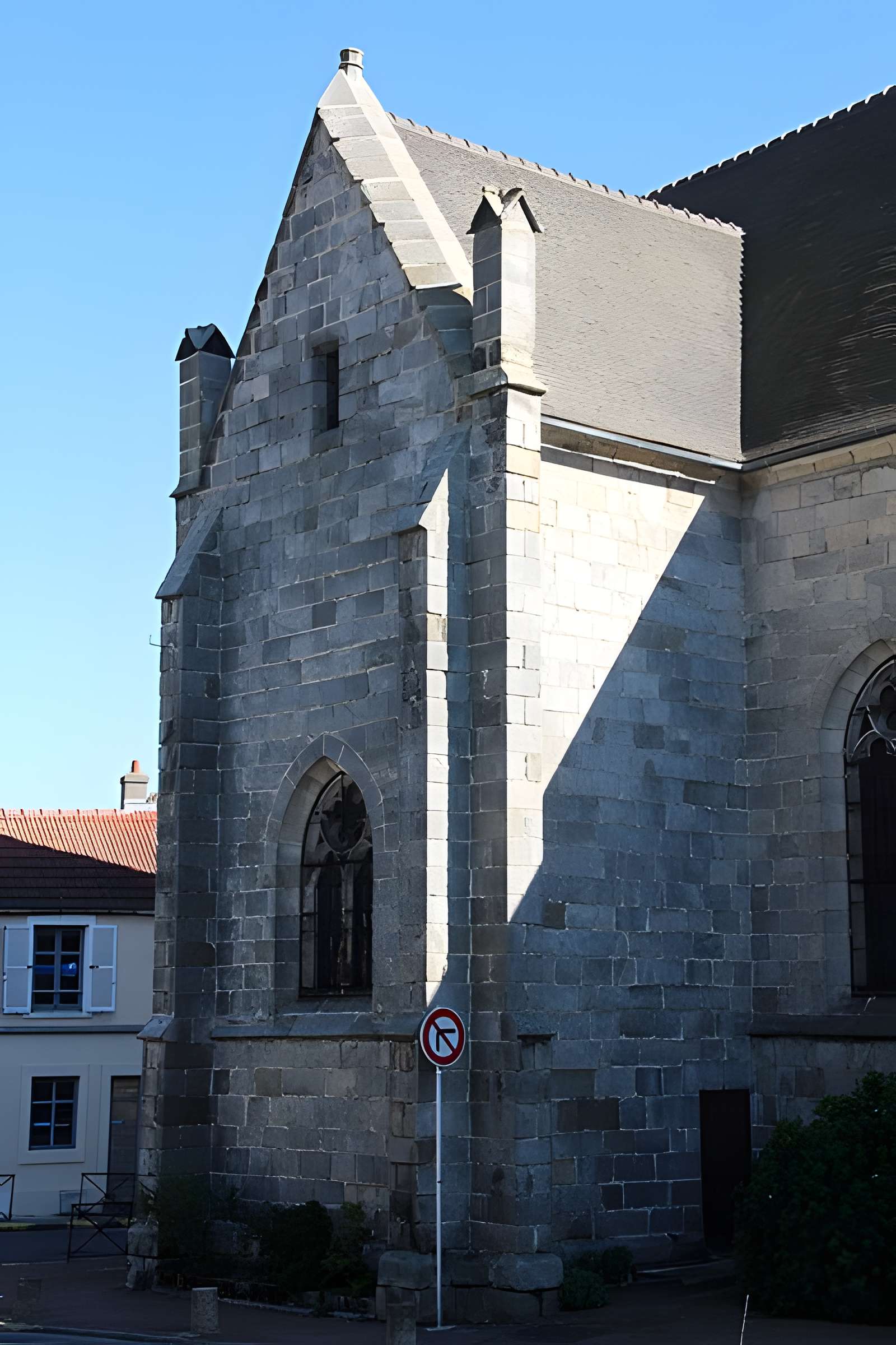 Église Sainte-Marie-Madeleine de Marcoussis