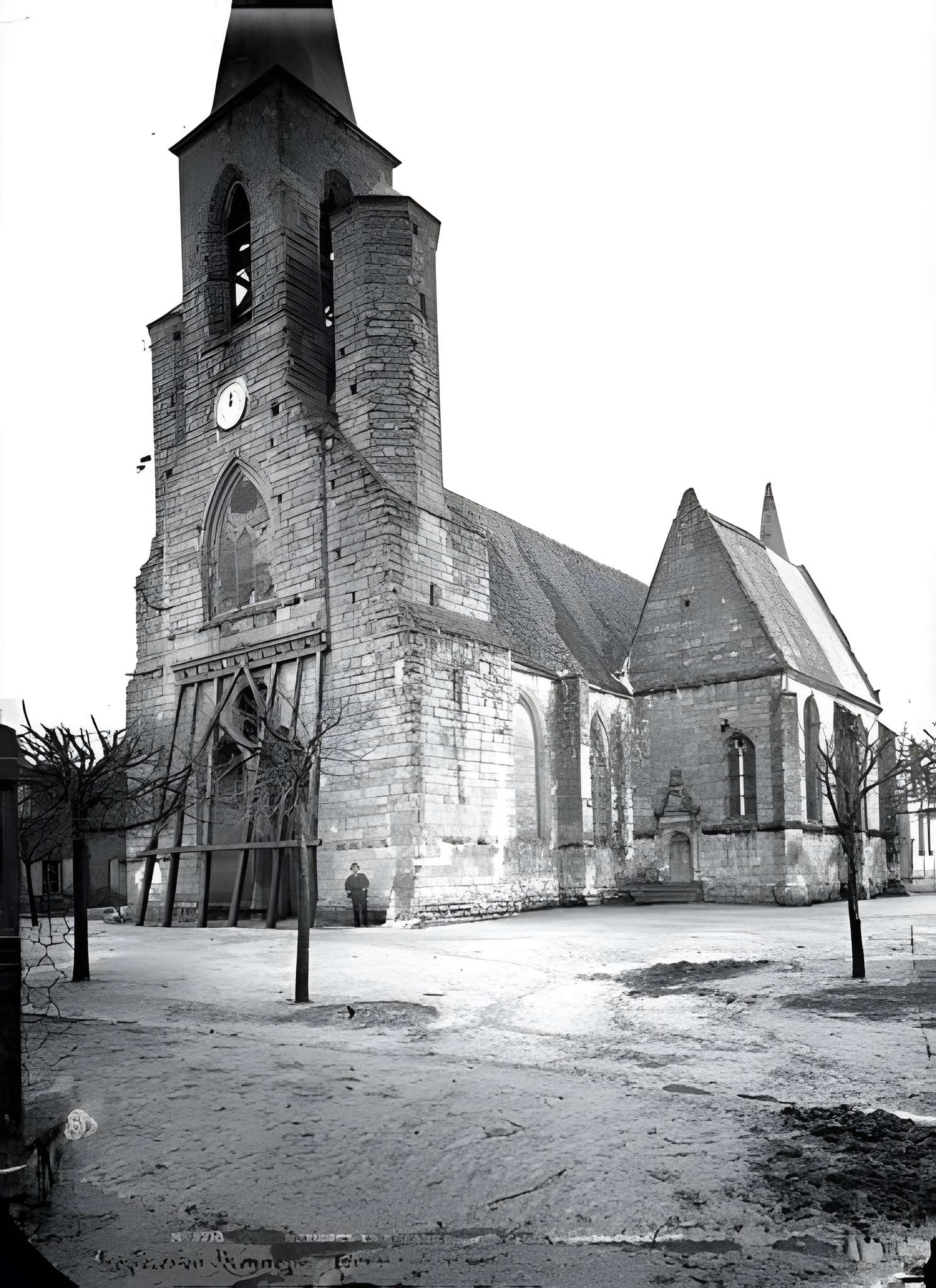 Église Sainte-Marie-Madeleine de Mézières-en-Brenne