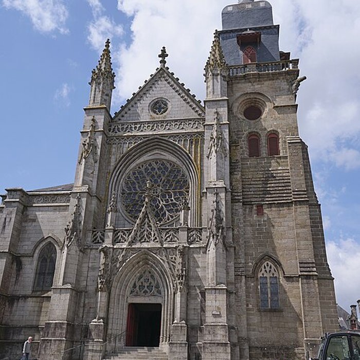 Photo de Église Saint-Léonard de Fougères