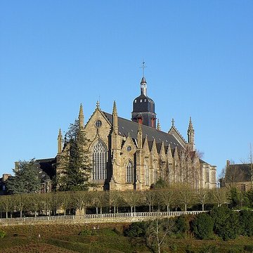Église Saint-Léonard de Fougères