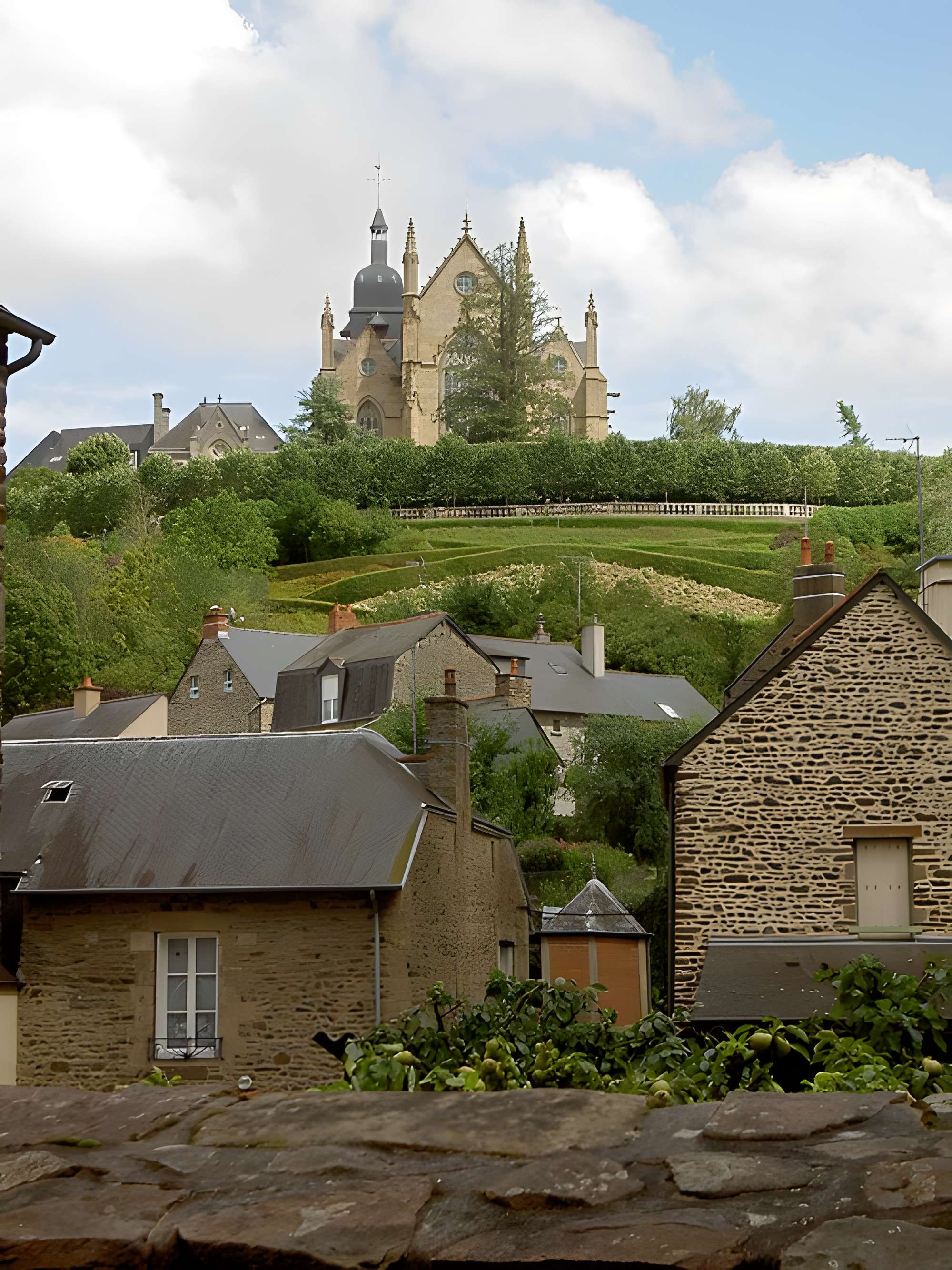 Église Saint-Léonard de Fougères
