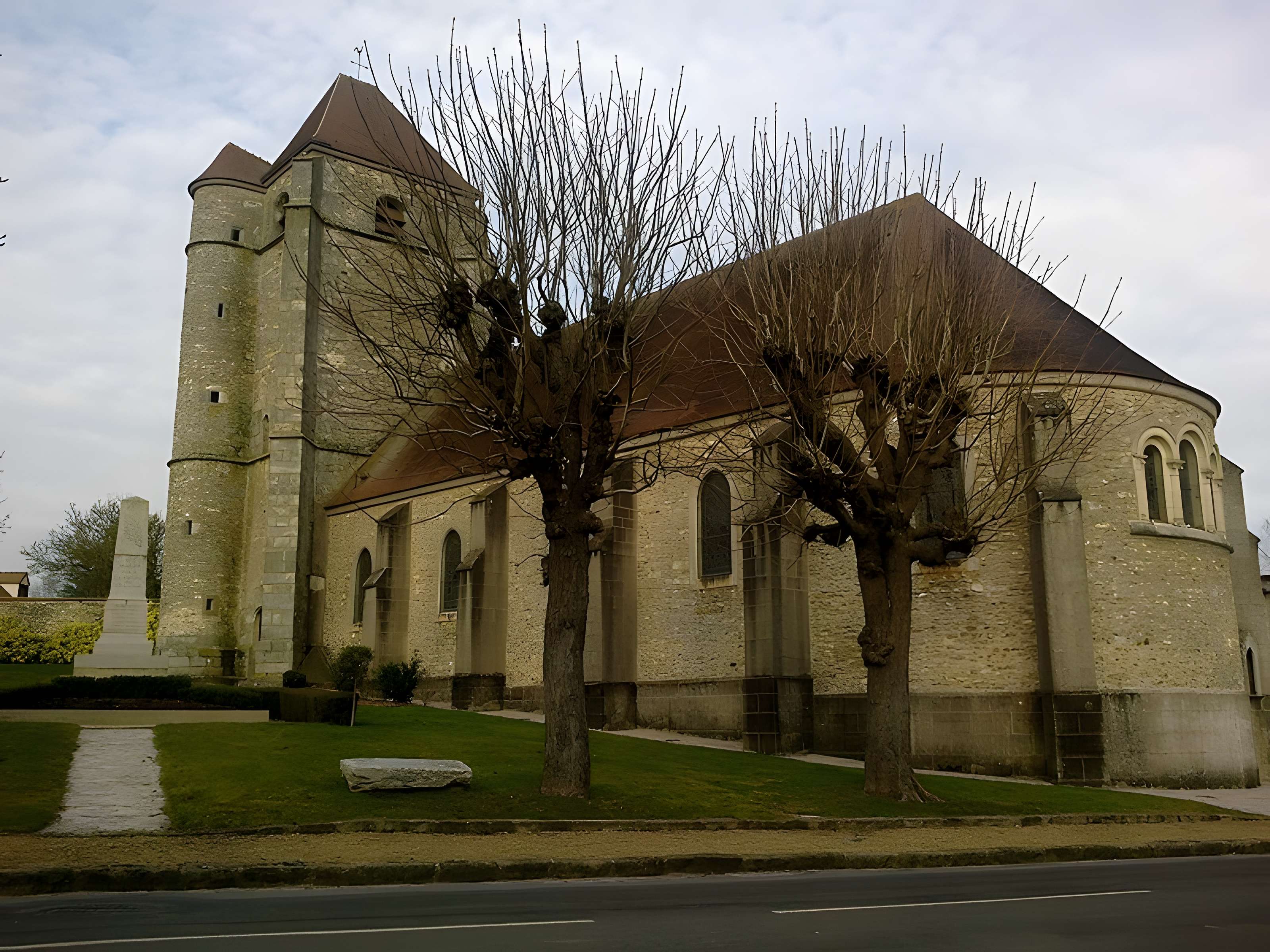 Église Sainte-Monégonde d'Orphin