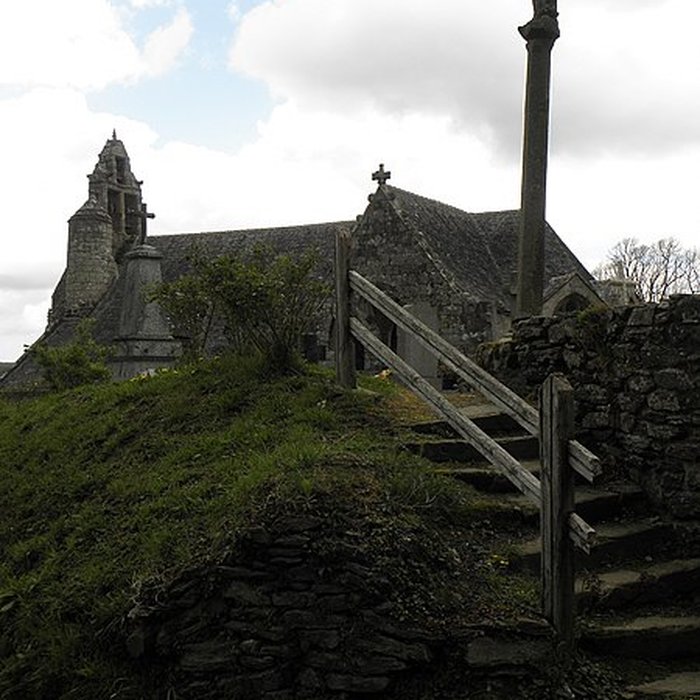 Photo de Église Saint-Envel de Loc-Envel