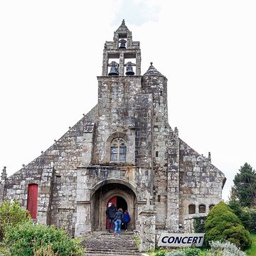 Église Saint-Envel de Loc-Envel