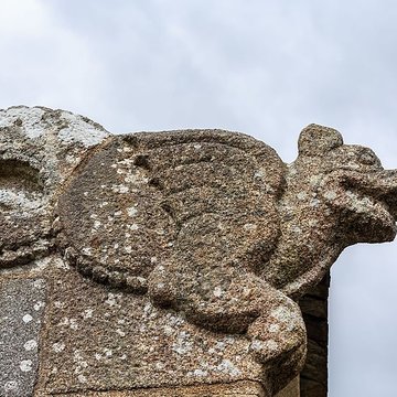 Église Saint-Envel de Loc-Envel