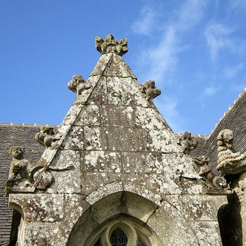 Église Saint-Envel de Loc-Envel