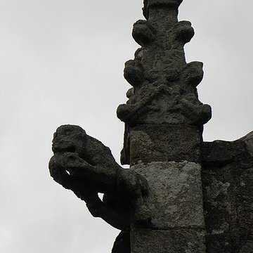 Église Saint-Envel de Loc-Envel