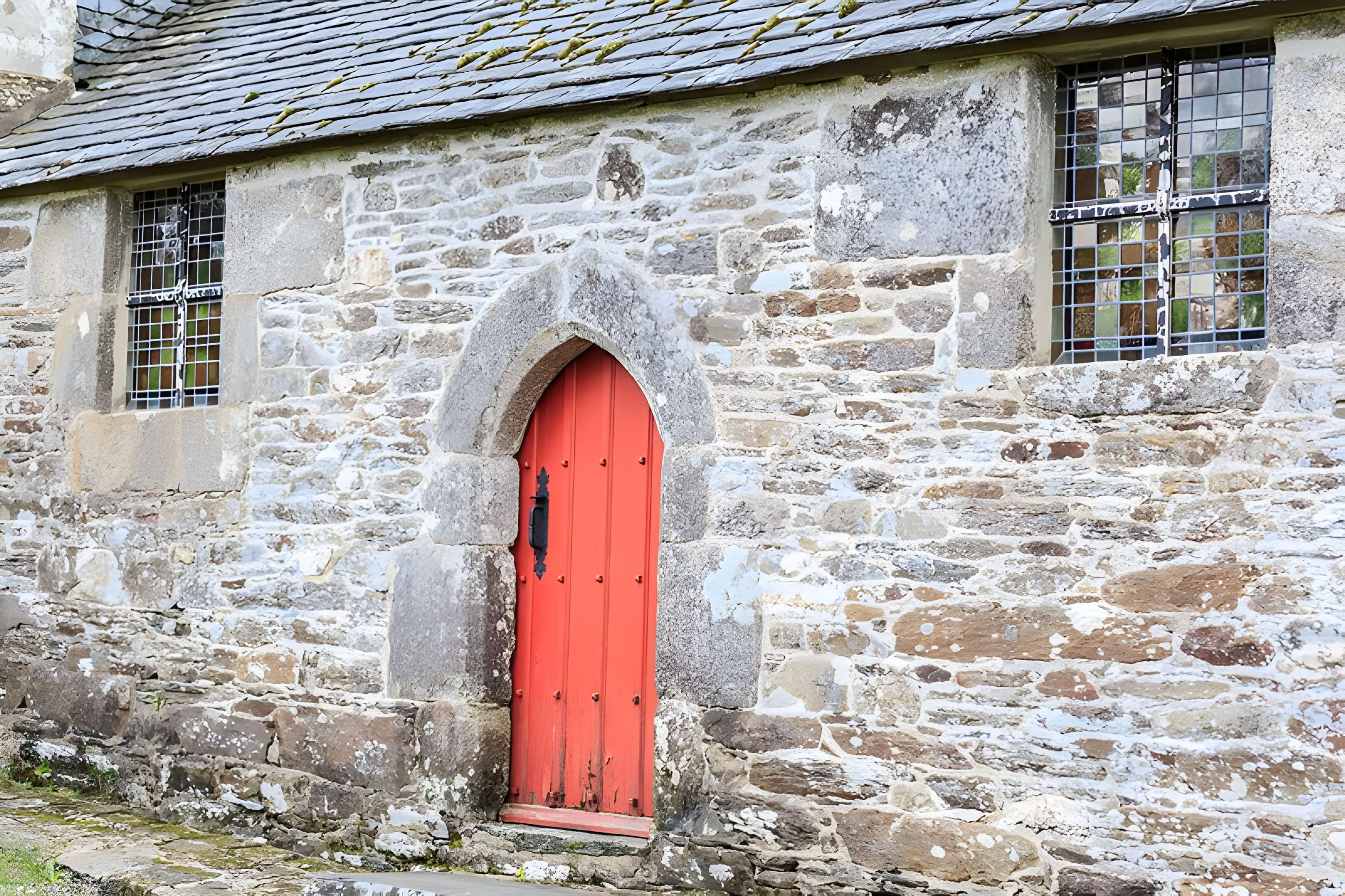 Église Saint-Envel de Loc-Envel