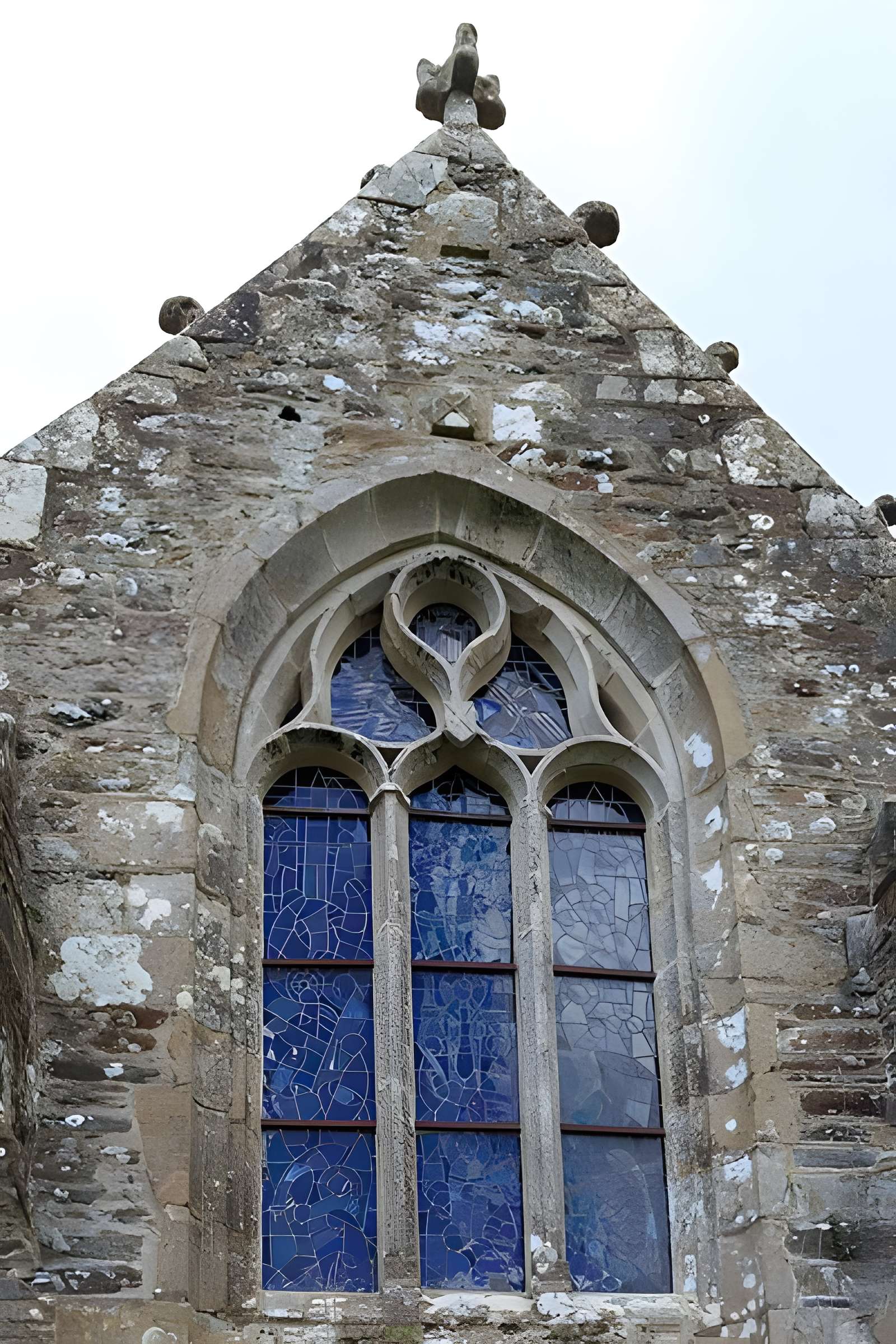 Église Saint-Envel de Loc-Envel