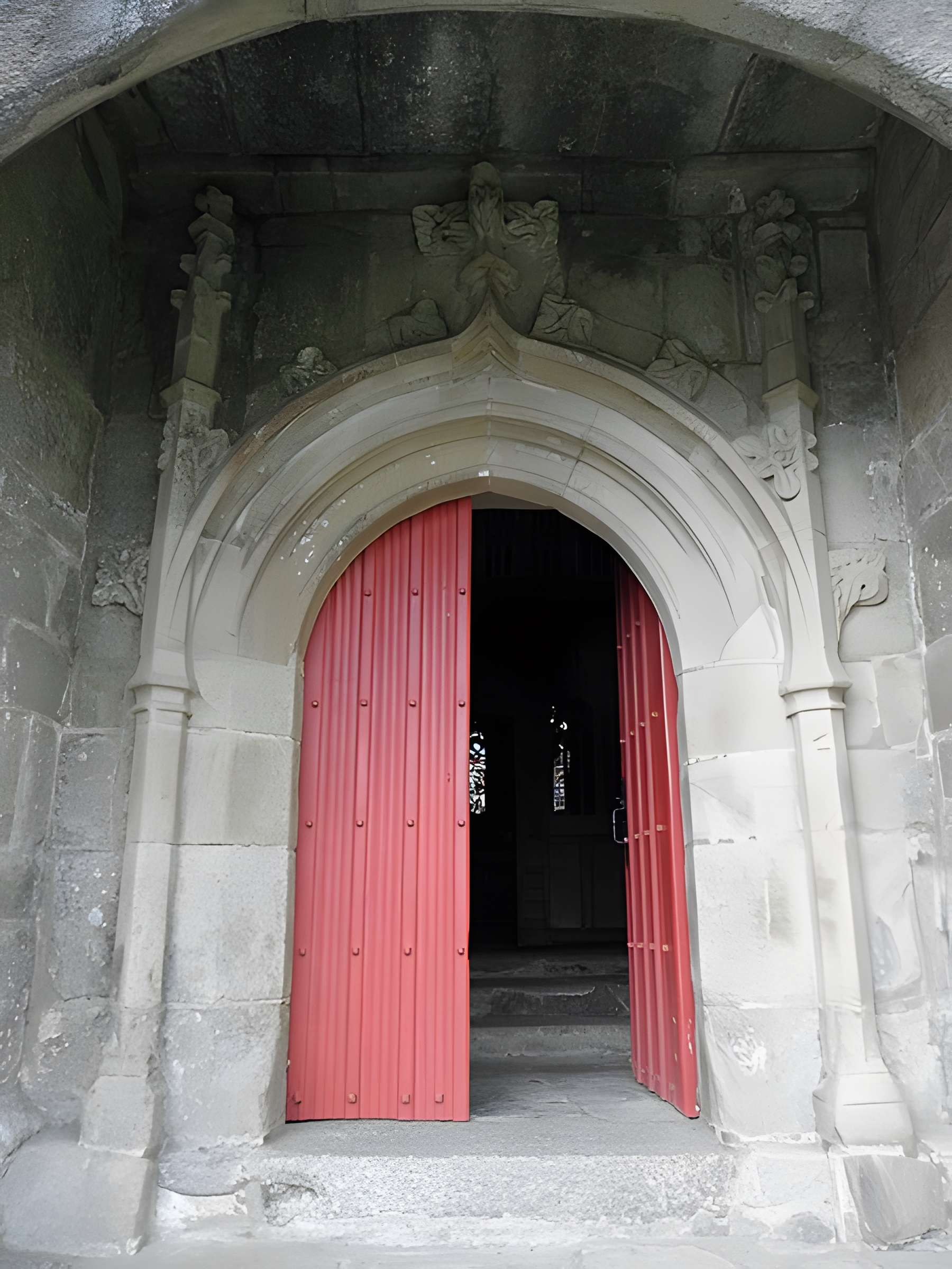 Église Saint-Envel de Loc-Envel